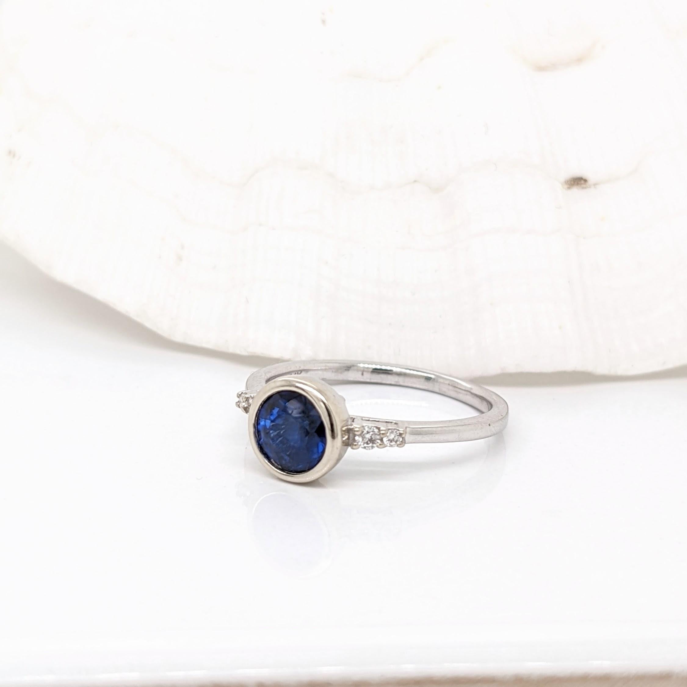 Modernist 1.05ct Blue Sapphire Ring w Diamond Accents in Solid 14k White Gold Round 6mm For Sale