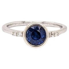 1,05 Karat Blauer Saphir Ring mit Diamant-Akzenten aus massivem 14k Weißgold, rund, 6 mm