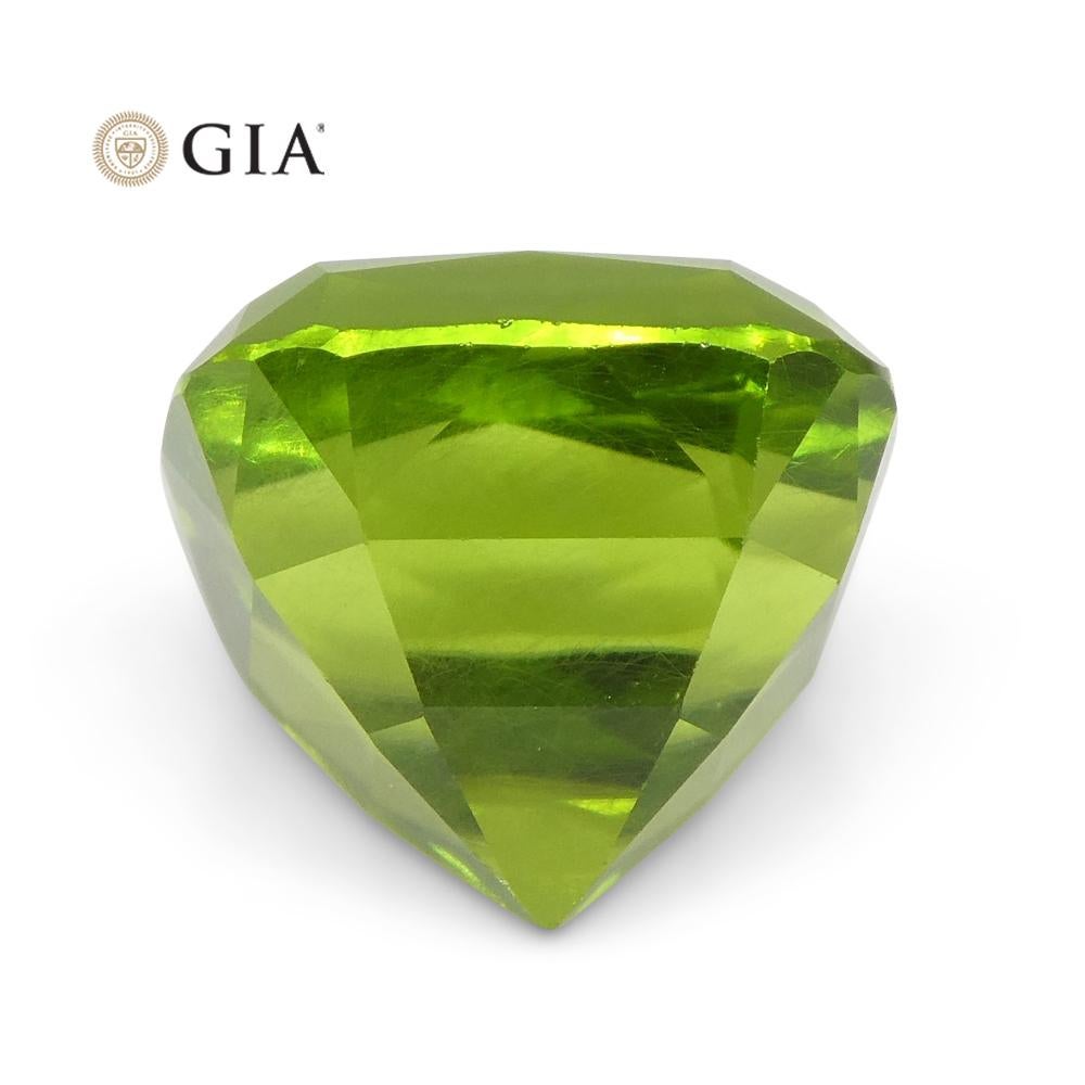 10.5ct Cushion Yellowish Green Peridot GIA Certified For Sale 4