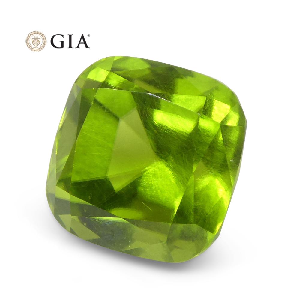 10.5ct Cushion Yellowish Green Peridot GIA Certified For Sale 7