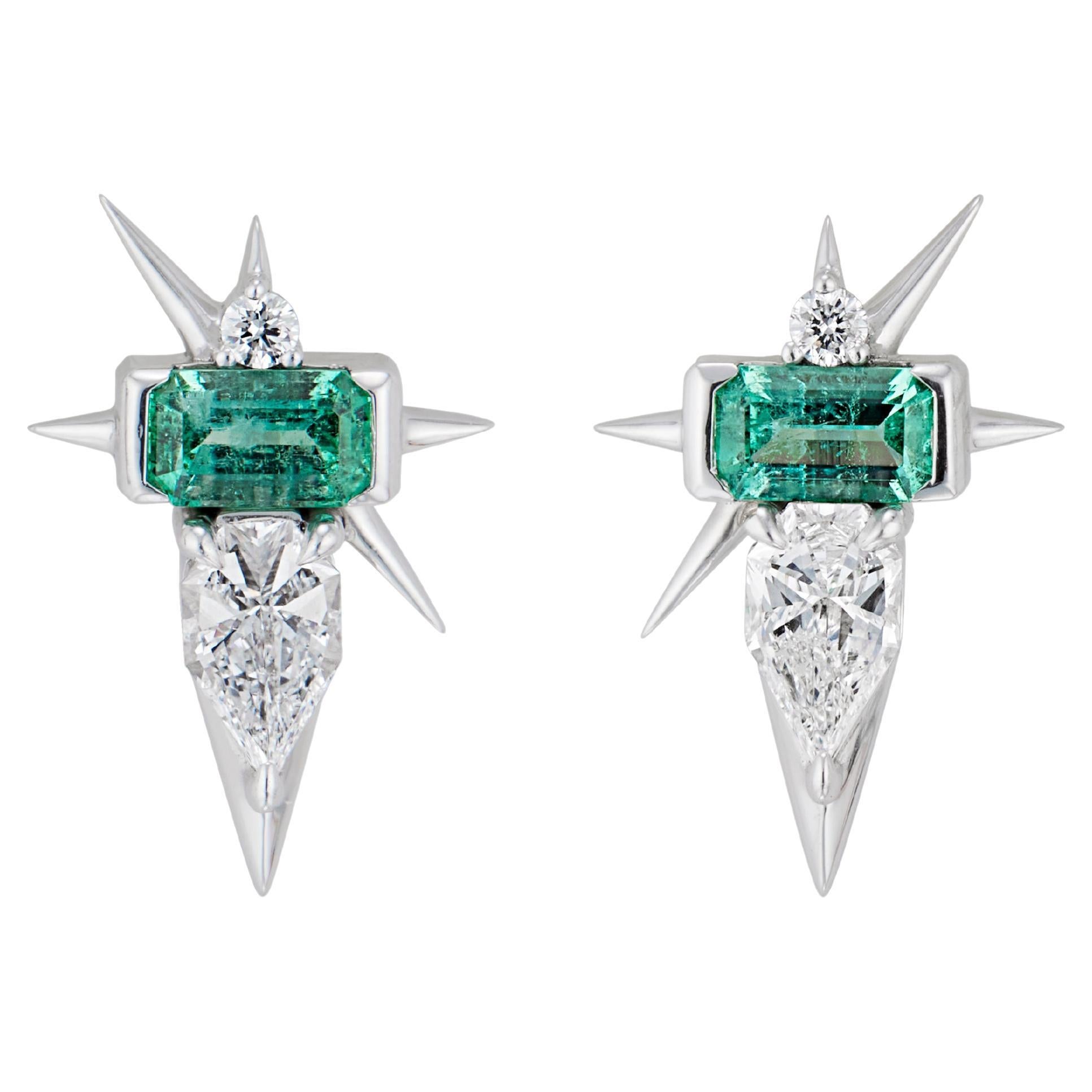 1.05ct Emerald & Diamond Spike Earrings in 14k White Gold For Sale