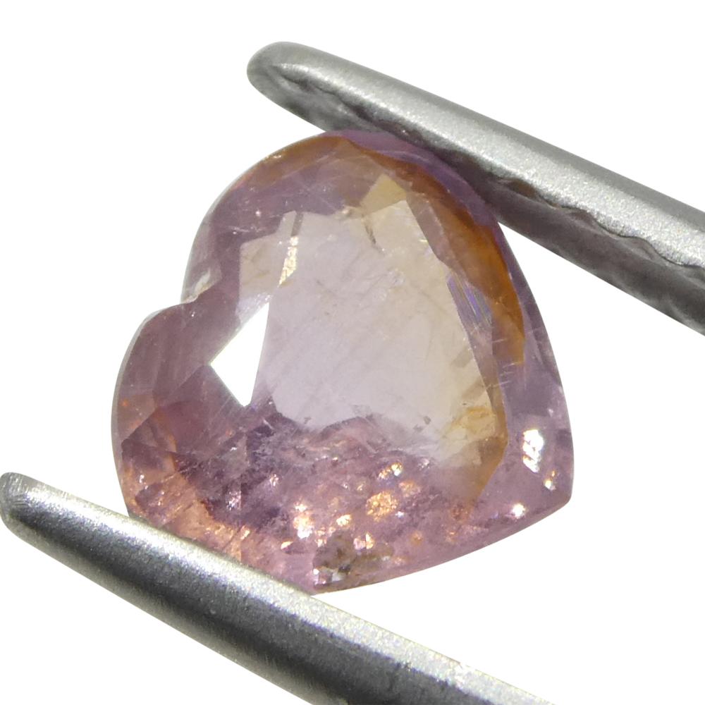 Taglio brillante Zaffiro rosa Padparadscha cuore 1,05ct dalla Tanzania non riscaldato in vendita