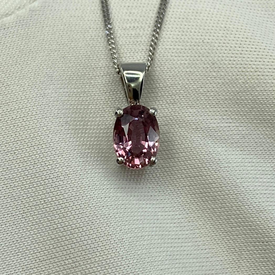 Pendentif ovale en or blanc 18 carats avec saphir rose naturel non traité certifié de 1,05 carat en vente 5