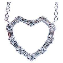 1.05ct Natural Baguette & Rounds Diamonds Heart Necklace 14kt*