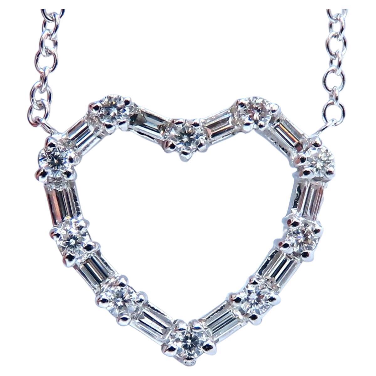 1.05ct Natural Baguette & Rounds Diamonds Heart Necklace 14kt For Sale