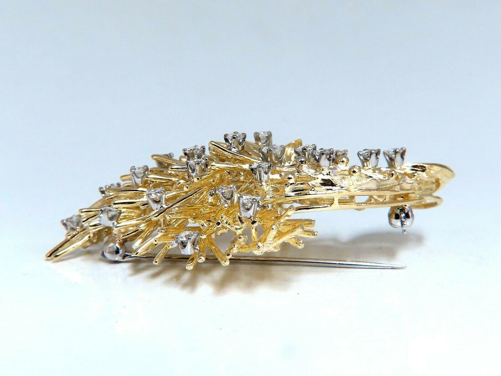1.05 Carat Natural Diamonds Brooch Pin 18 Karat In New Condition In New York, NY