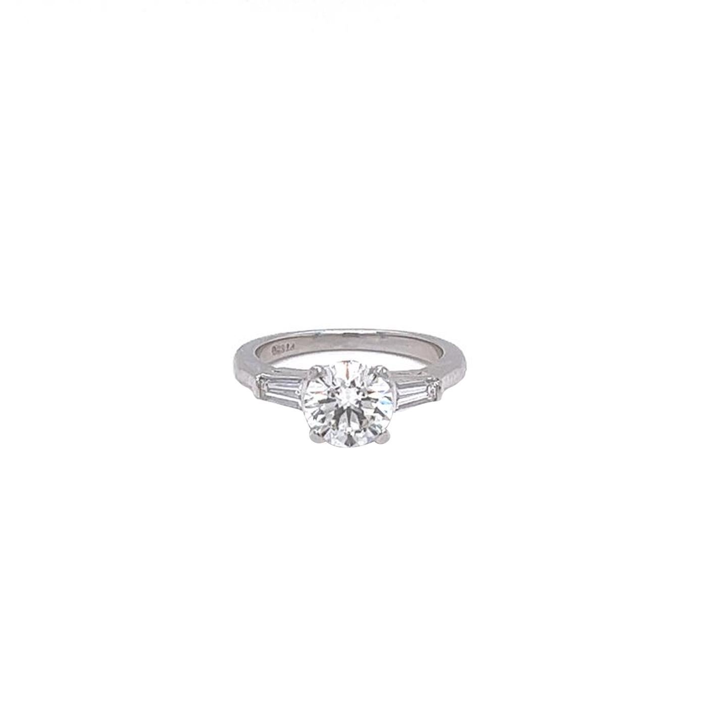 Round Cut 1.05ct Natural Round Diamond Platinum Ring With 0.40ct Pave Baguette Diamonds For Sale