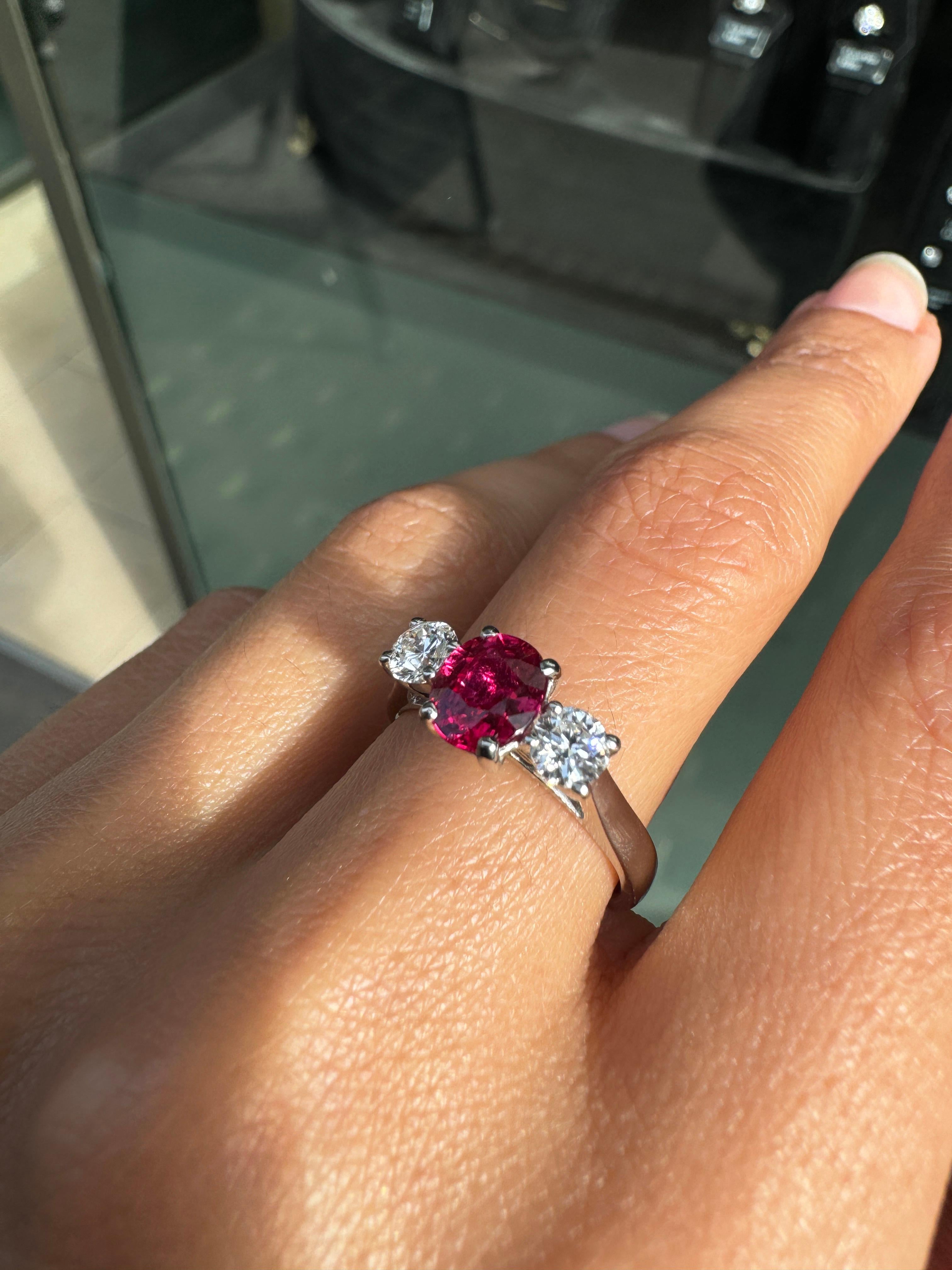 Oval Cut 1.05ct Natural Unheated Oval Ruby & Diamond Platinum Three-Stone Engagement Ring For Sale