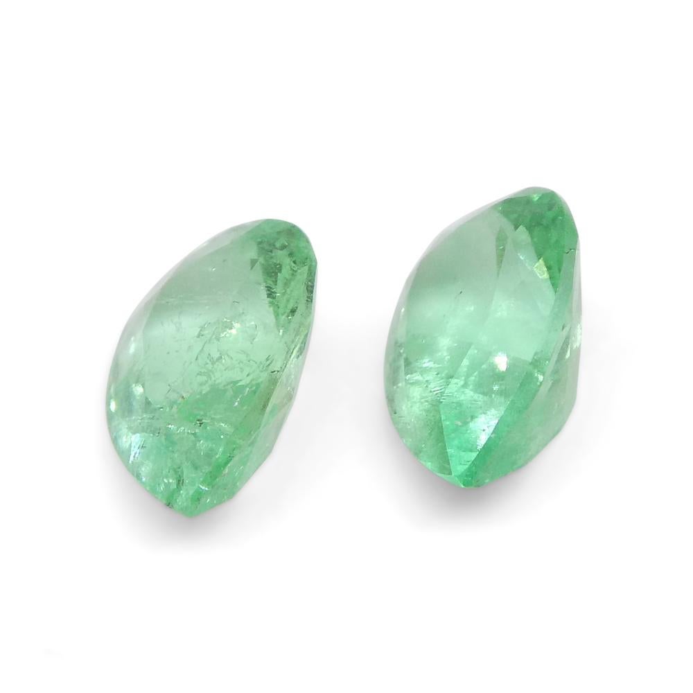 1.05ct Pair Pear Green Emerald from Colombia For Sale 5
