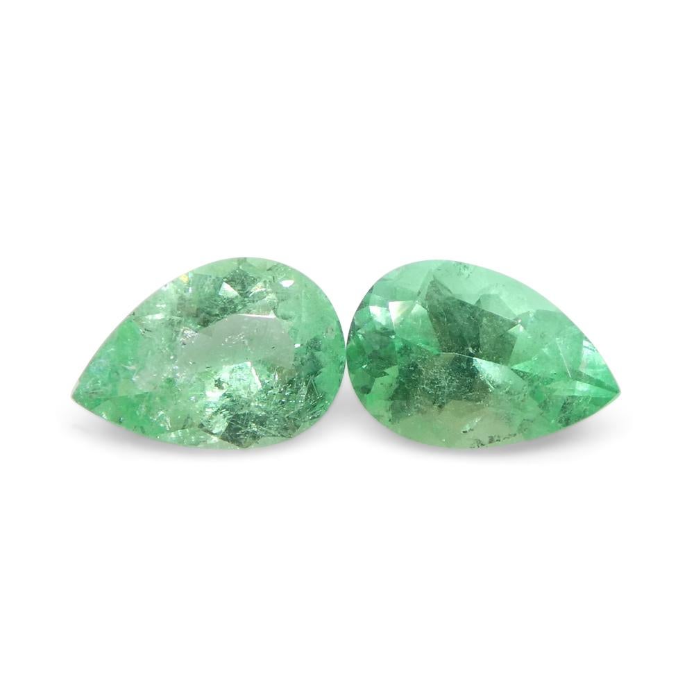 1.05ct Pair Pear Green Emerald from Colombia For Sale 1