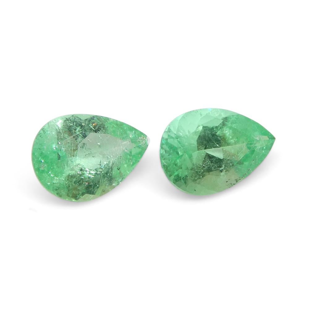1.05ct Pair Pear Green Emerald from Colombia For Sale 2