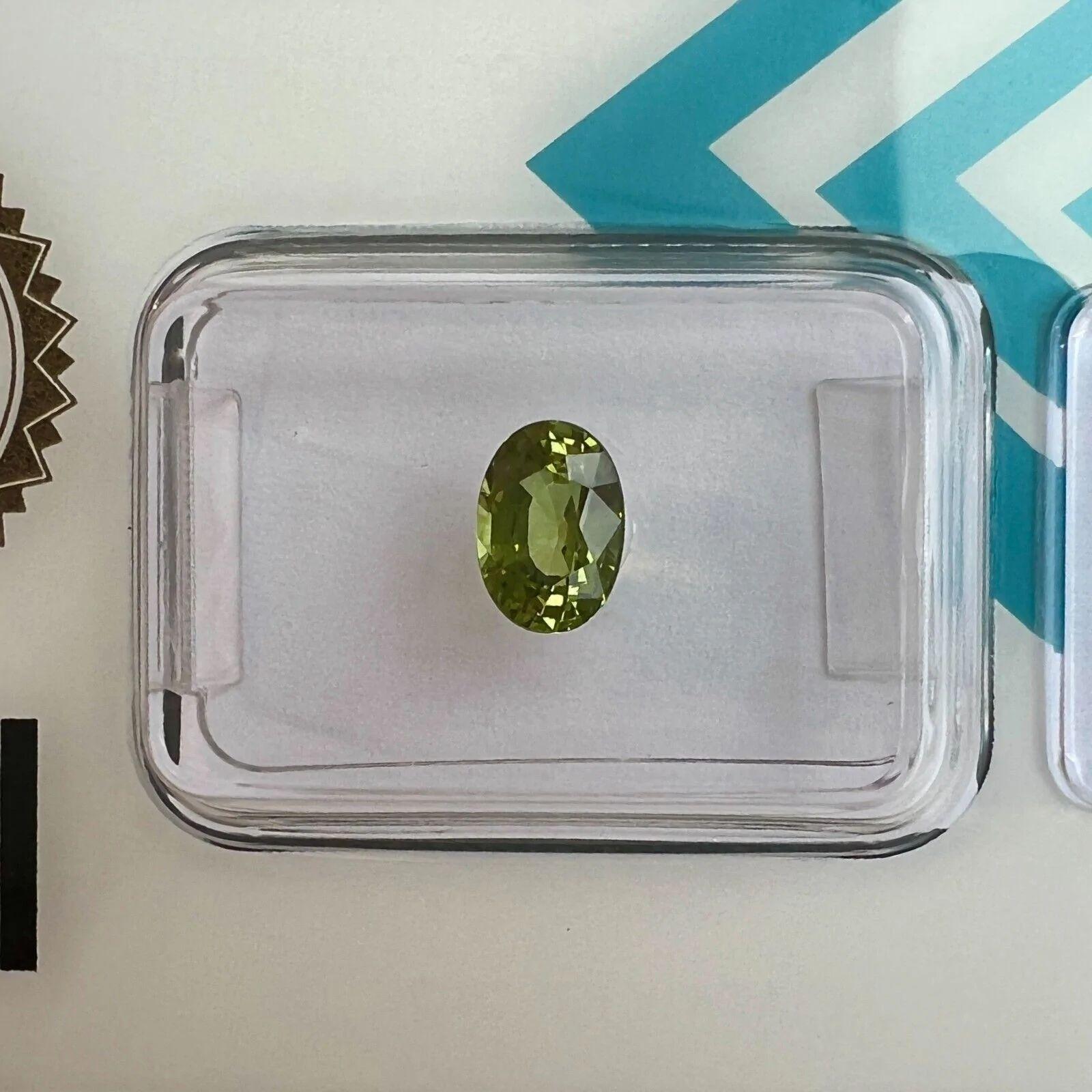 1.05ct Vivid Green Oval Cut Sapphire Untreated Rare IGI Certified Blister

Vivid Green Oval Cut No Heat Sapphire In IGI Blister.
1.05 Carat with a fine vivid green colour, an excellent oval cut and excellent clarity, very clean stone.
Fully