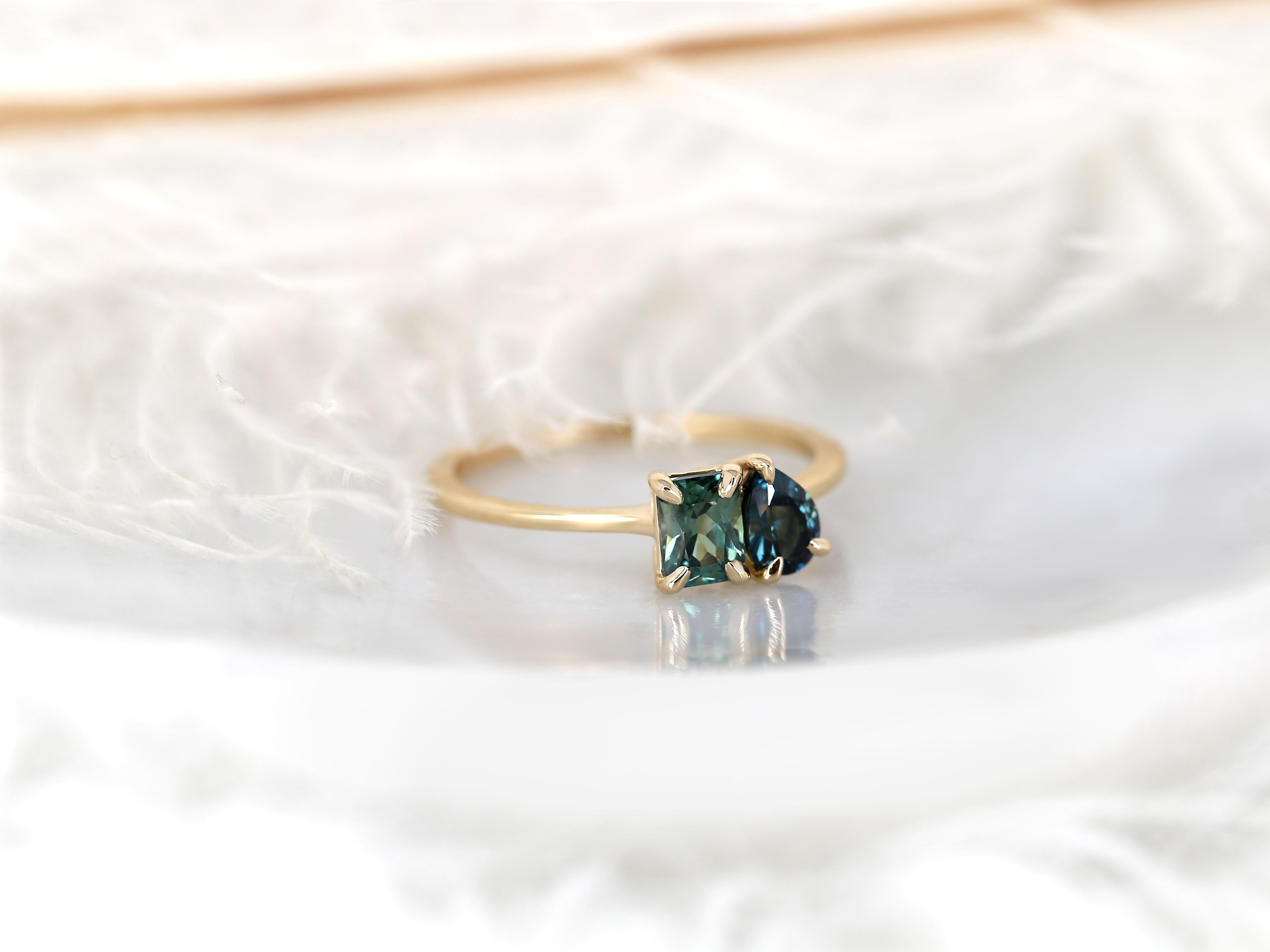 1.05cts Gemini 14kt Gold Ocean Teal Sapphire Toi Et Moi Ring For Sale 1