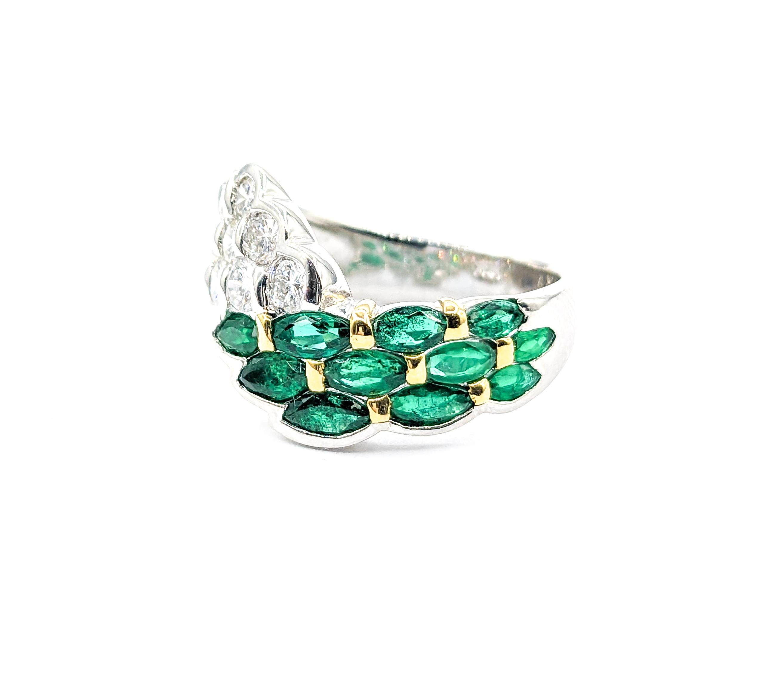 Contemporary 1.05ctw Emerald & 0.89ctw Diamond Ring In white Gold