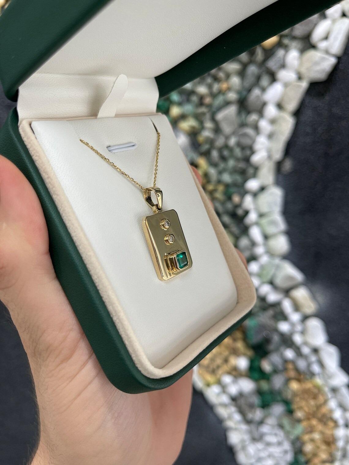 1.05tcw 14K Colombian Emerald-Asscher Cut & Double Diamond Bezel Gold Pendant In New Condition For Sale In Jupiter, FL