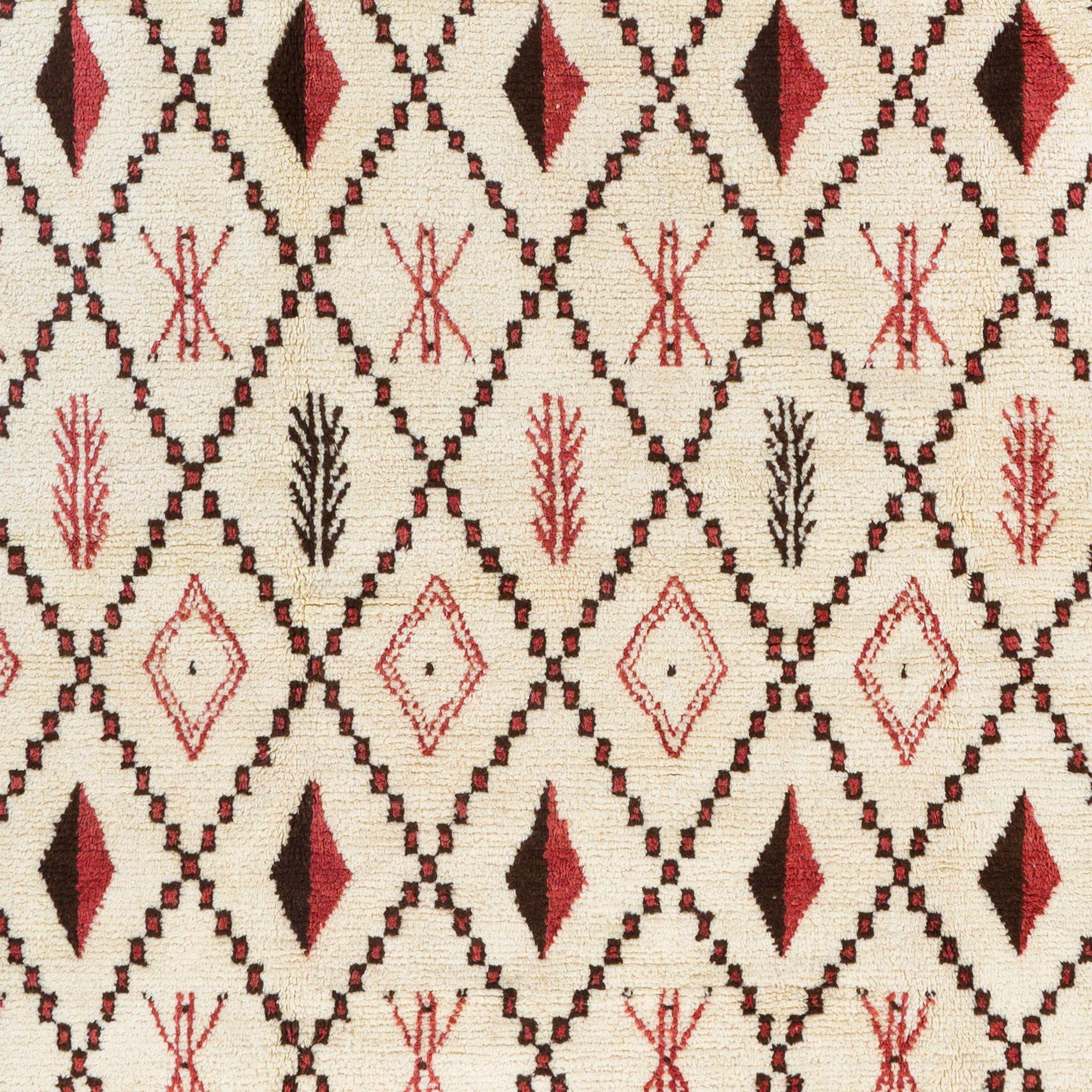 Contemporary 10.5x14.4 Ft Modern Moroccan Tulu Wool Rug in Beige, Red & Brown. Made-to-order For Sale