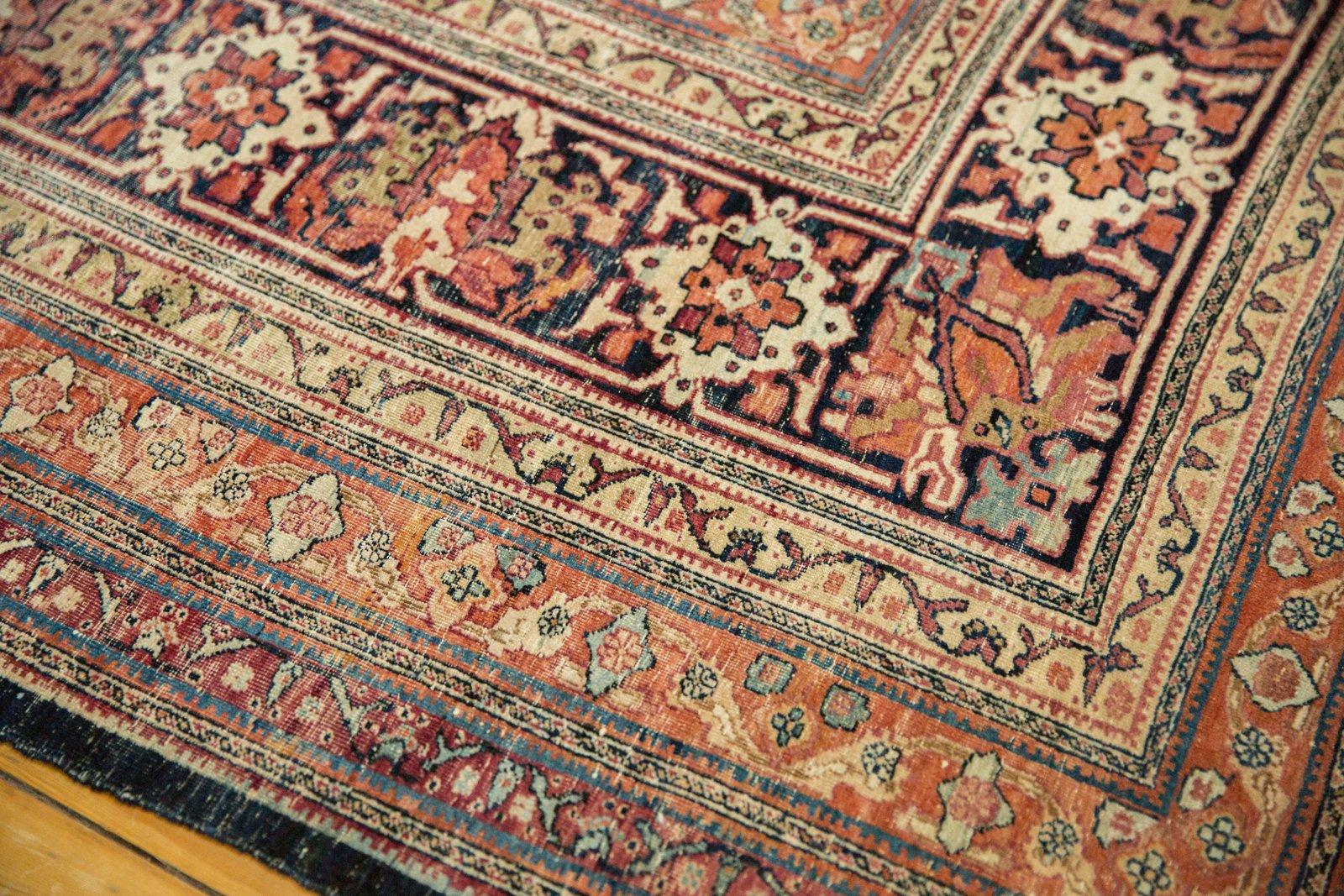 Alfombra antigua de Kermanshah en venta 5