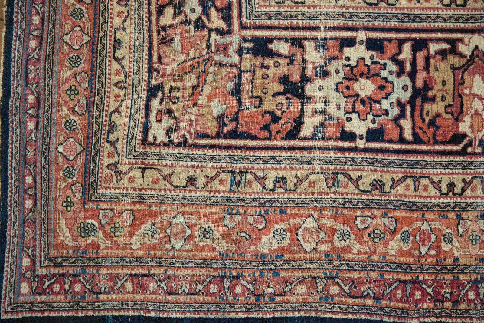 Alfombra antigua de Kermanshah Persa en venta