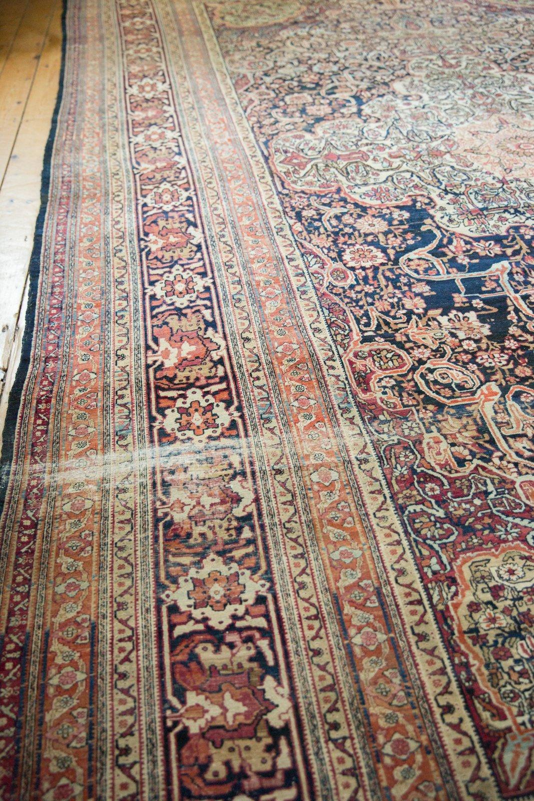 Alfombra antigua de Kermanshah en venta 1