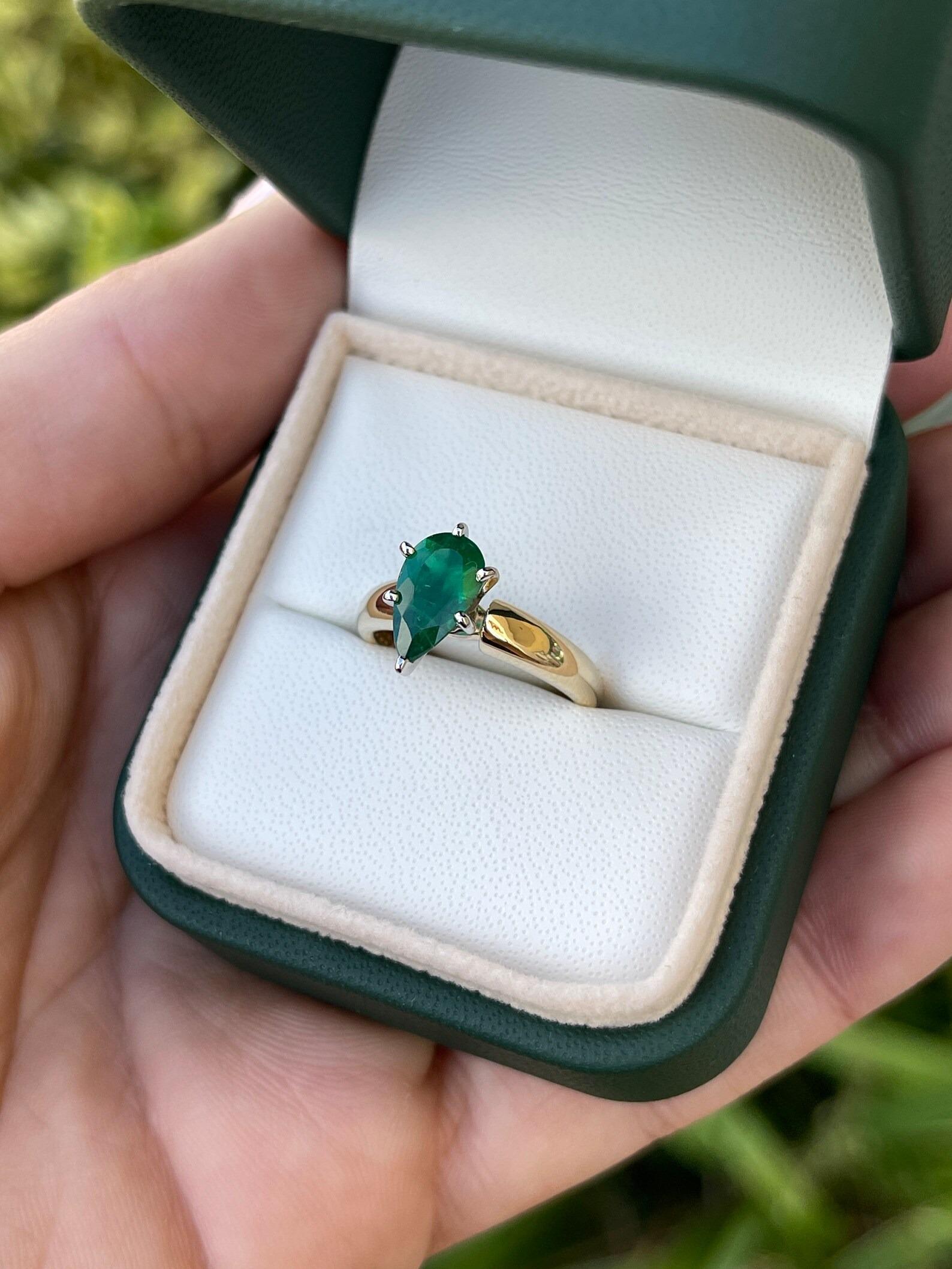 Modern 1.06 Carat Dark Green Emerald Six Prong Solitaire Two Toned Engagement Ring 14K For Sale