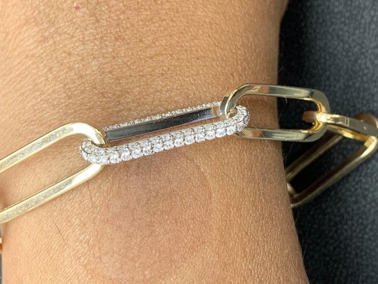 1.06 Carat Diamond Paper Clip Bracelet in 14K Yellow Gold For Sale at