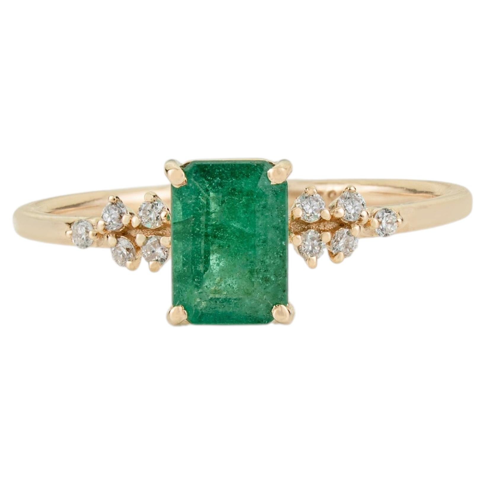1.06 Carat Emerald and Diamond 14k Yellow Gold Floral Cluster Engagement Ring