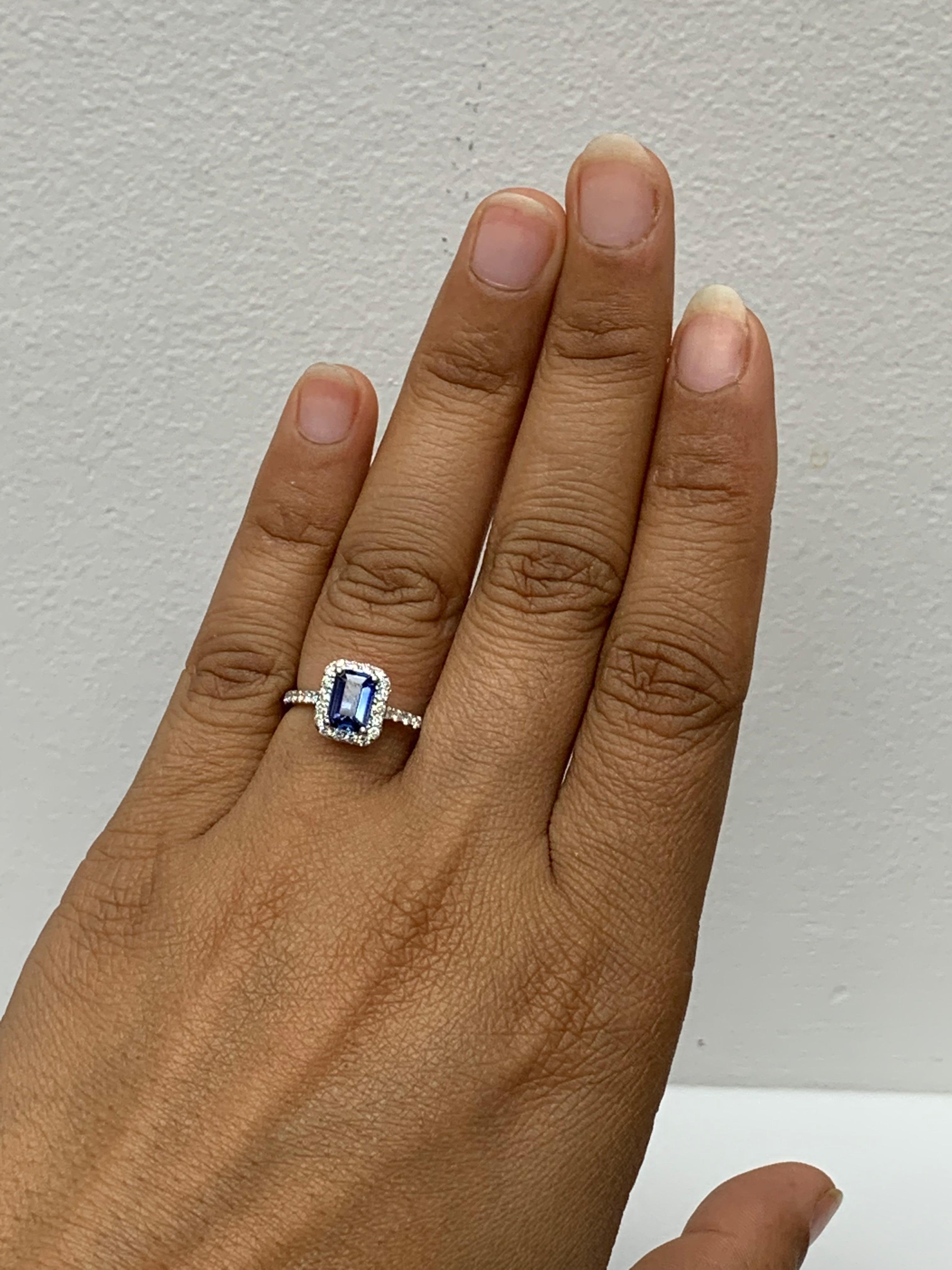 1,06 Karat Smaragdschliff Blauer Saphir Diamant-Verlobungsring aus 14K Weißgold im Angebot 11