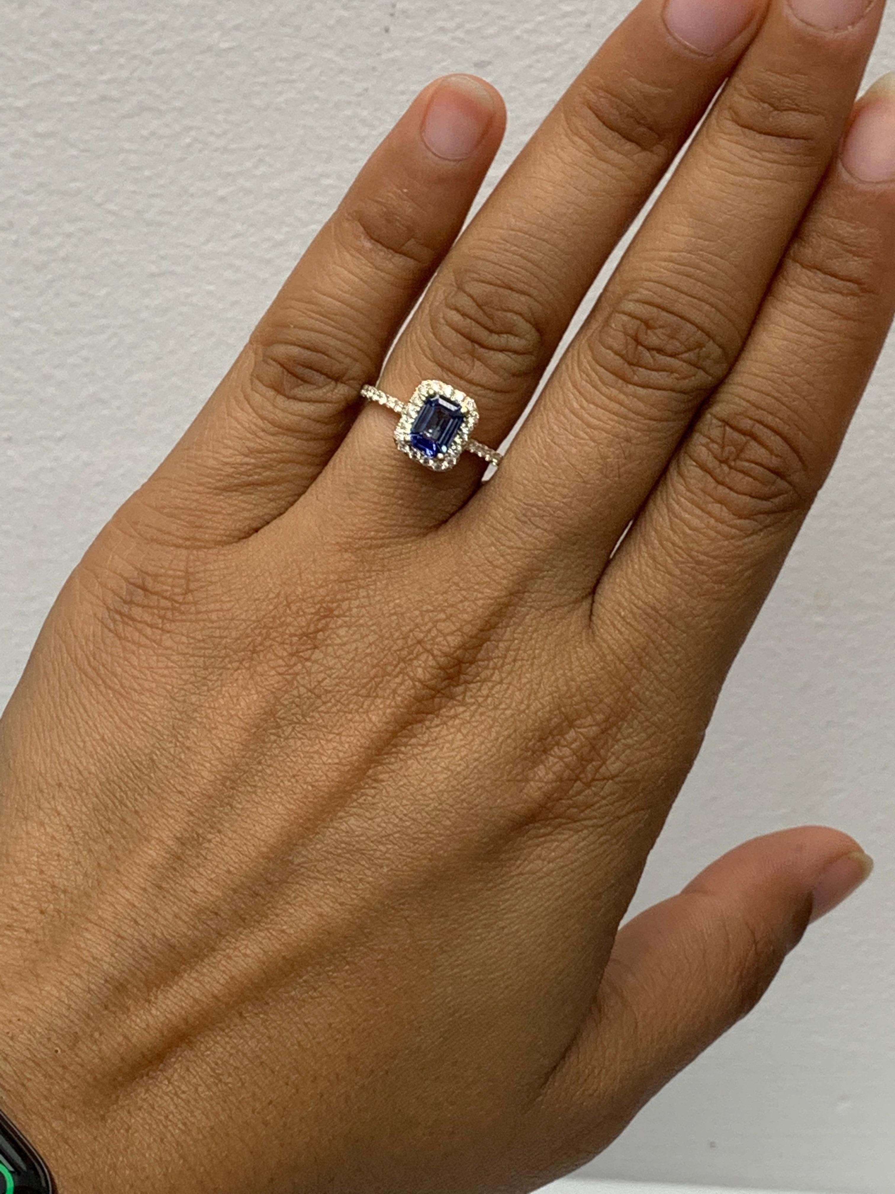 1.06 Carat Emerald Cut Blue Sapphire Diamond Engagement Ring in 14K Yellow Gold For Sale 3