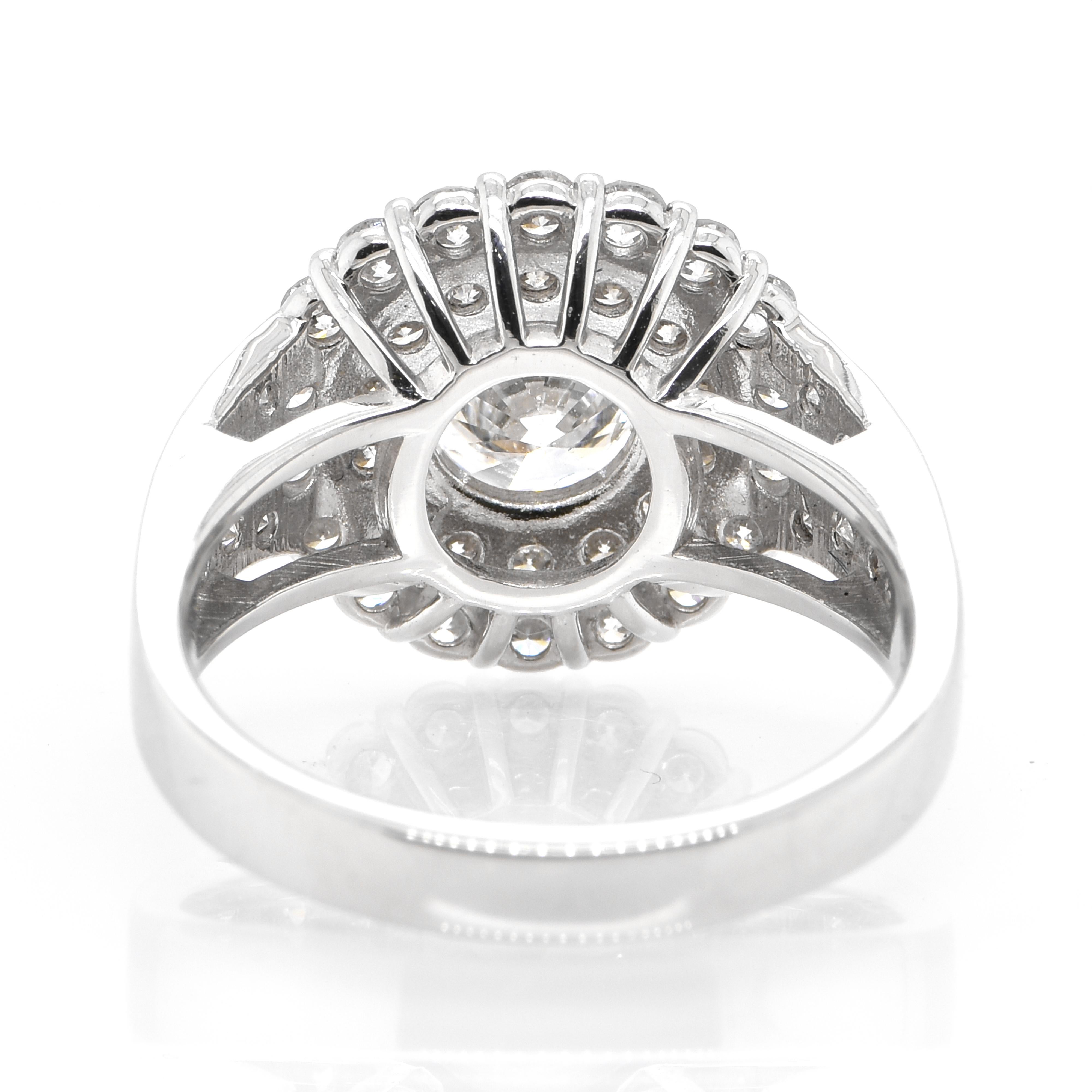 Women's 1.06 Carat, H Si-2, Earth-Mined Diamond Cocktail Ring made in Platinum For Sale
