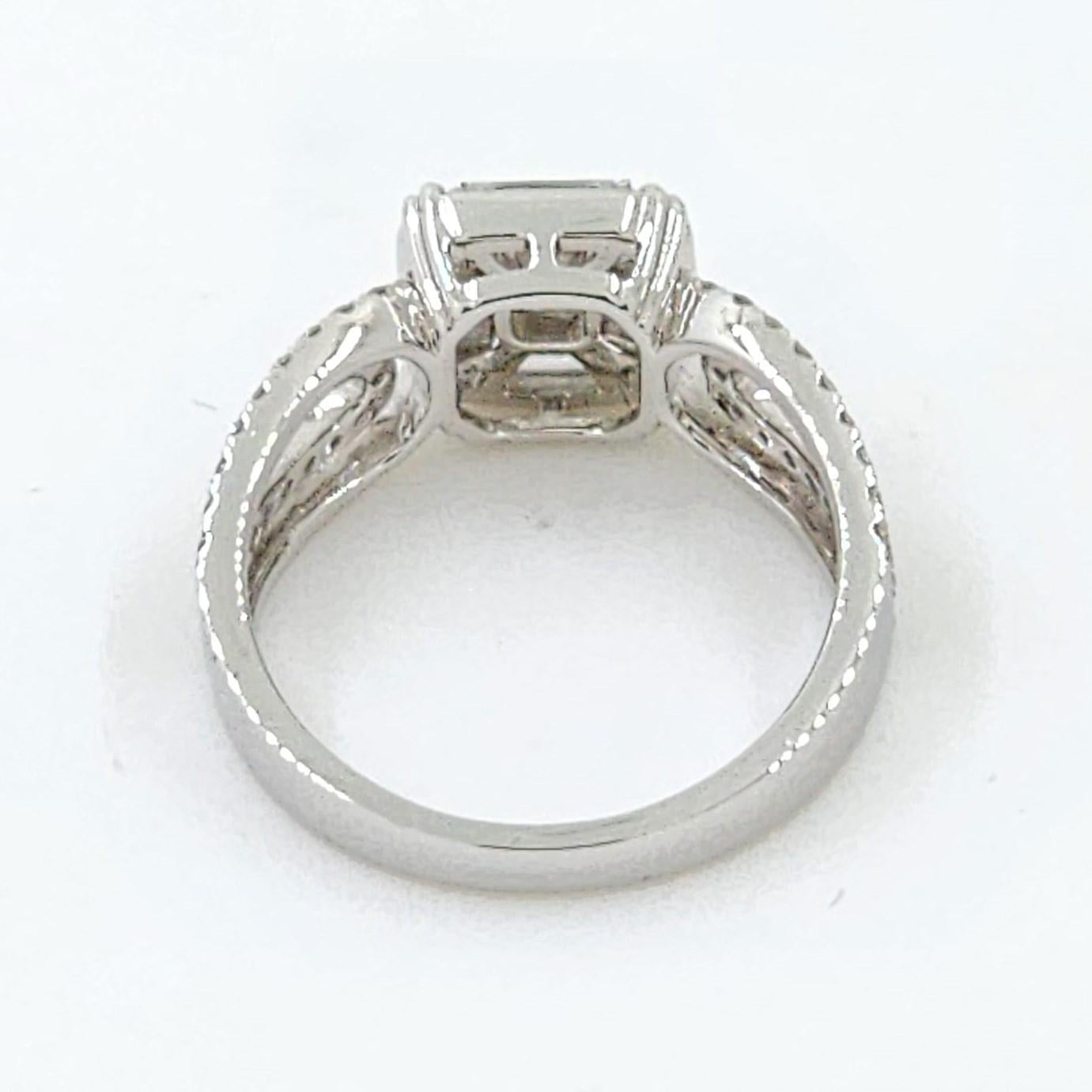 Mixed Cut 1.06 Carat Illusion Setting Diamonds Ring in 18K White Gold For Sale