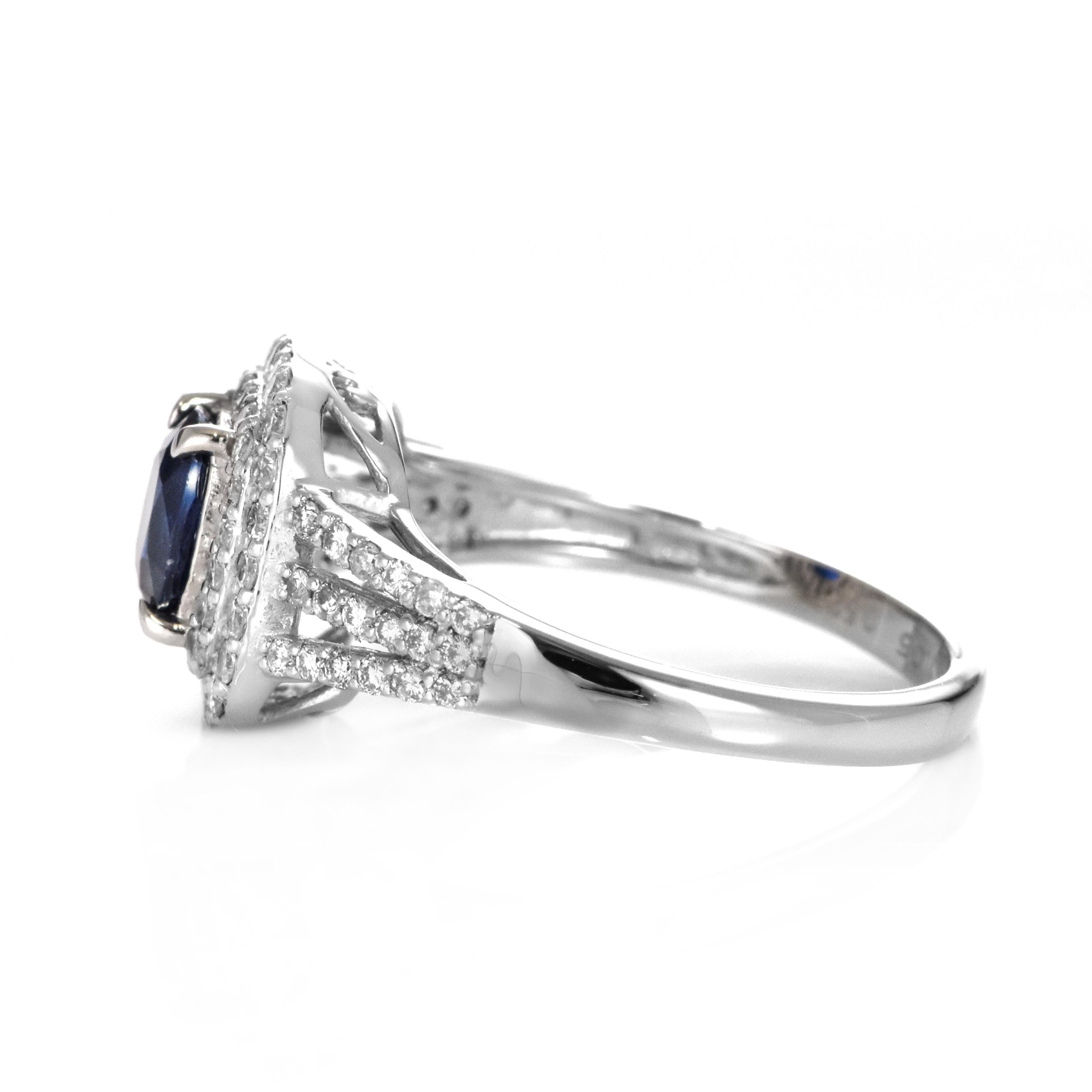 1.06 Carat Natural Royal Blue, No Heat Sapphire & Diamond Ring Made in Platinum For Sale 4
