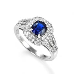 1.06 Carat Natural Royal Blue, No Heat Sapphire & Diamond Ring Made in Platinum