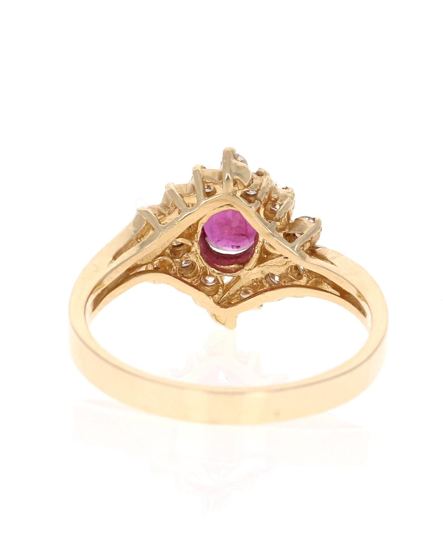 1.06 Carat Oval Cut Burmese Ruby Diamond 14 Karat Yellow Gold Ring In New Condition For Sale In Los Angeles, CA