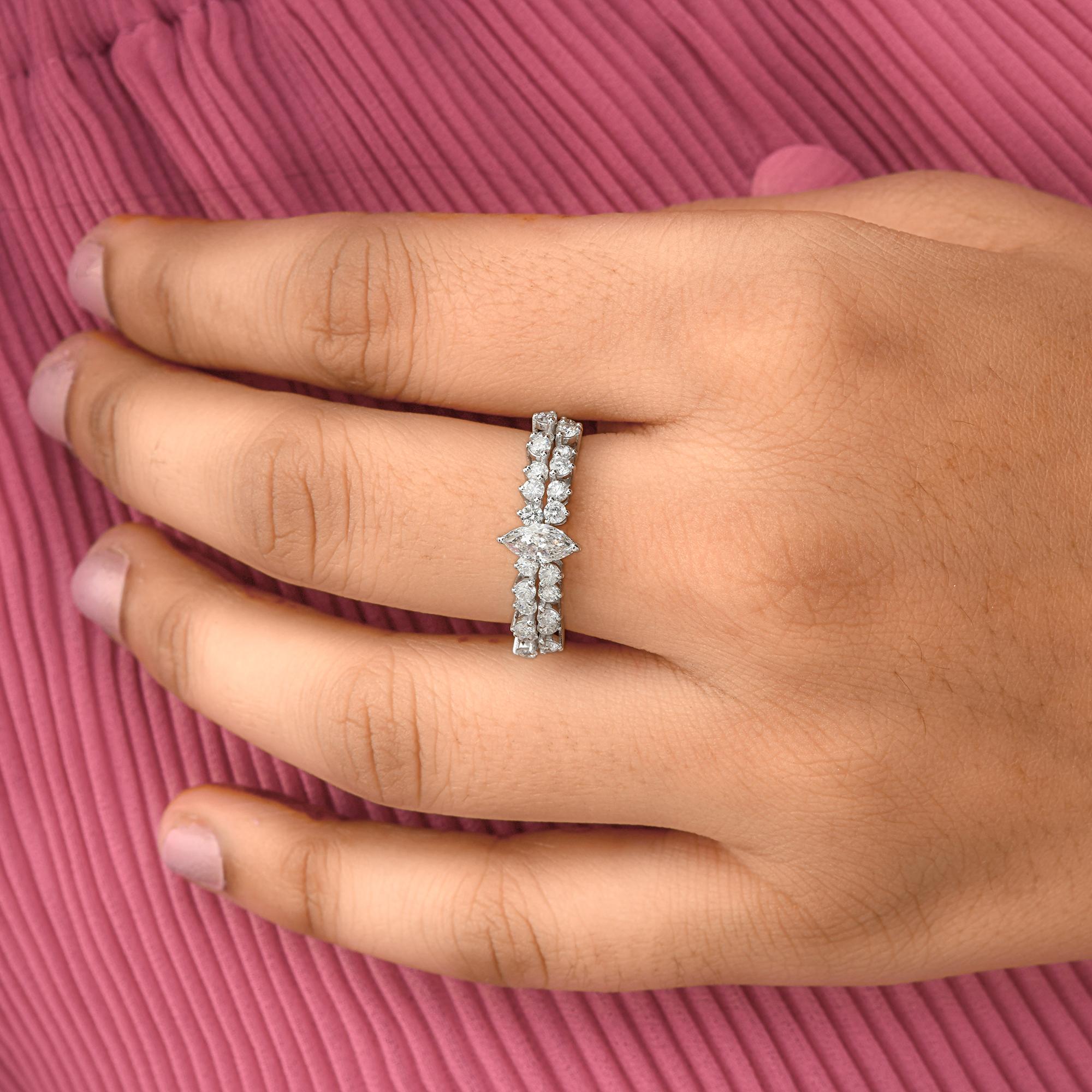 1,06 Karat SI/H Marquise Diamantring aus 18 Karat Weißgold mit rundem Brillantschliff (Marquiseschliff) im Angebot
