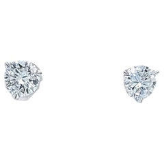 1.06 Carat Total Weight Diamond Stud Earrings