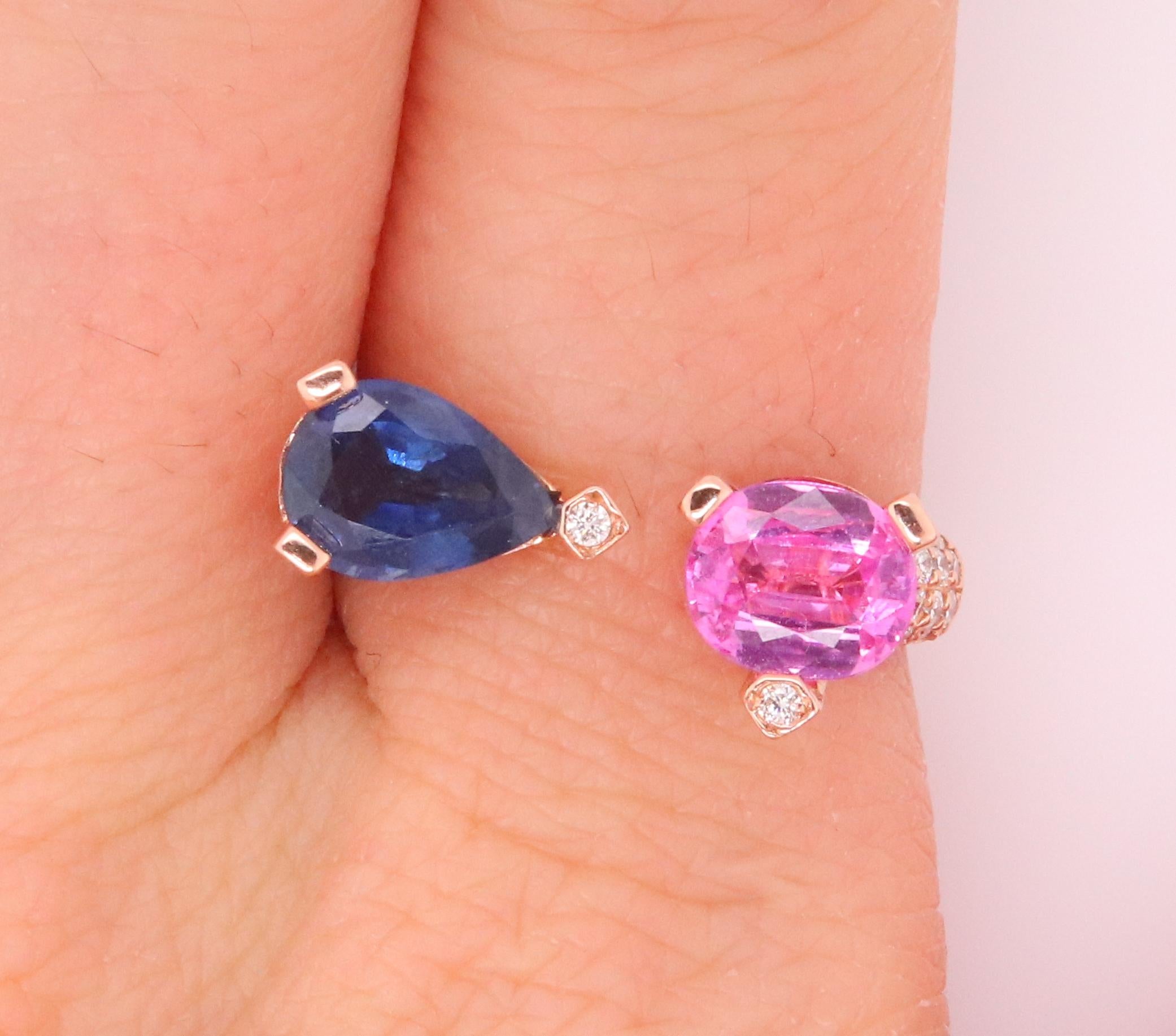 Contemporary 1.06 Carat Two-Stone Pink Sapphire, Blue Sapphire, and Diamond Rose Gold Ring For Sale