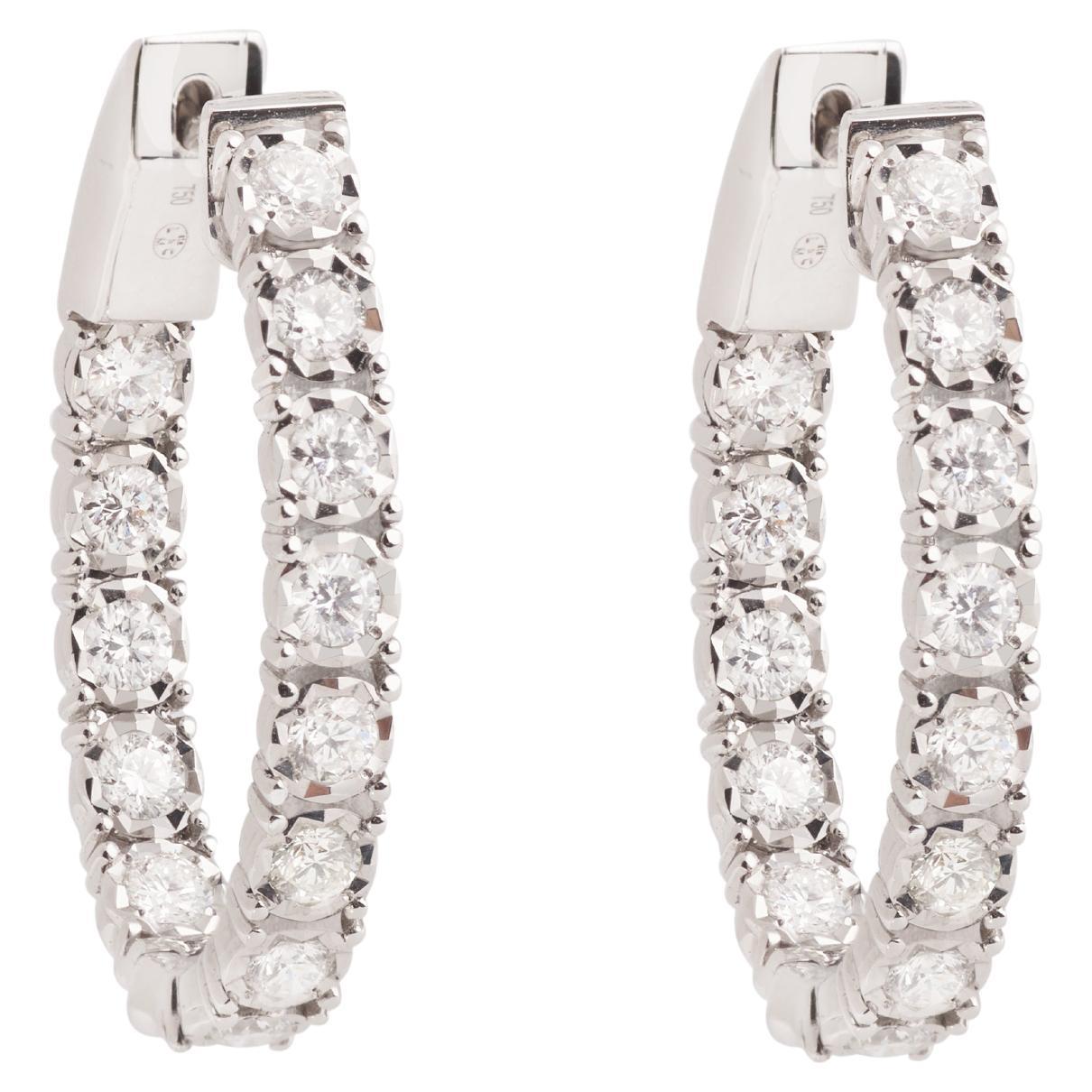 1.06 Carats Diamonds 18 Carat White Gold Hoop Earrings For Sale