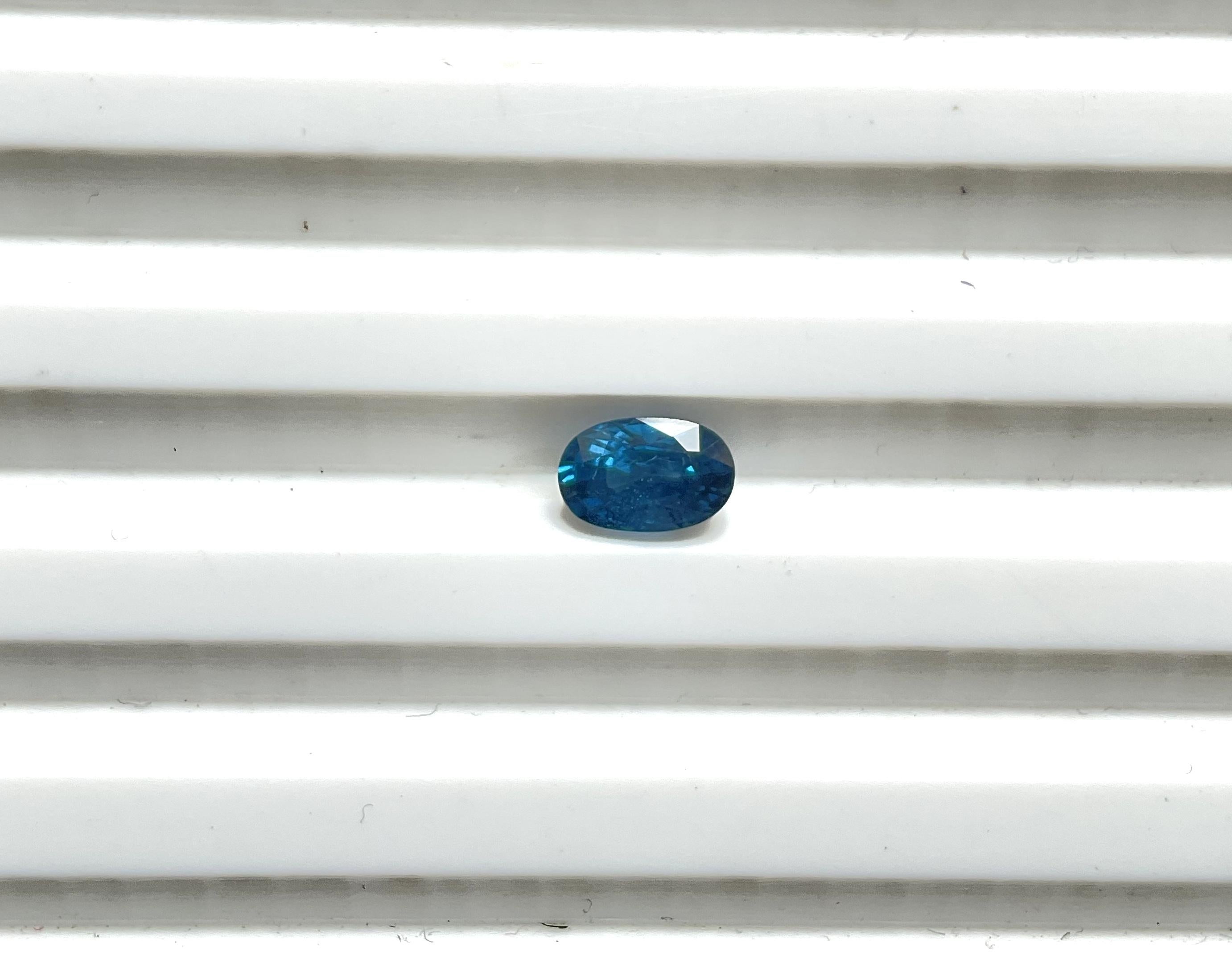 1.06 Carats Tanzania Blue Spinel Oval Faceted Natural Cut Stone for Jewelry In New Condition For Sale In Jaipur, RJ