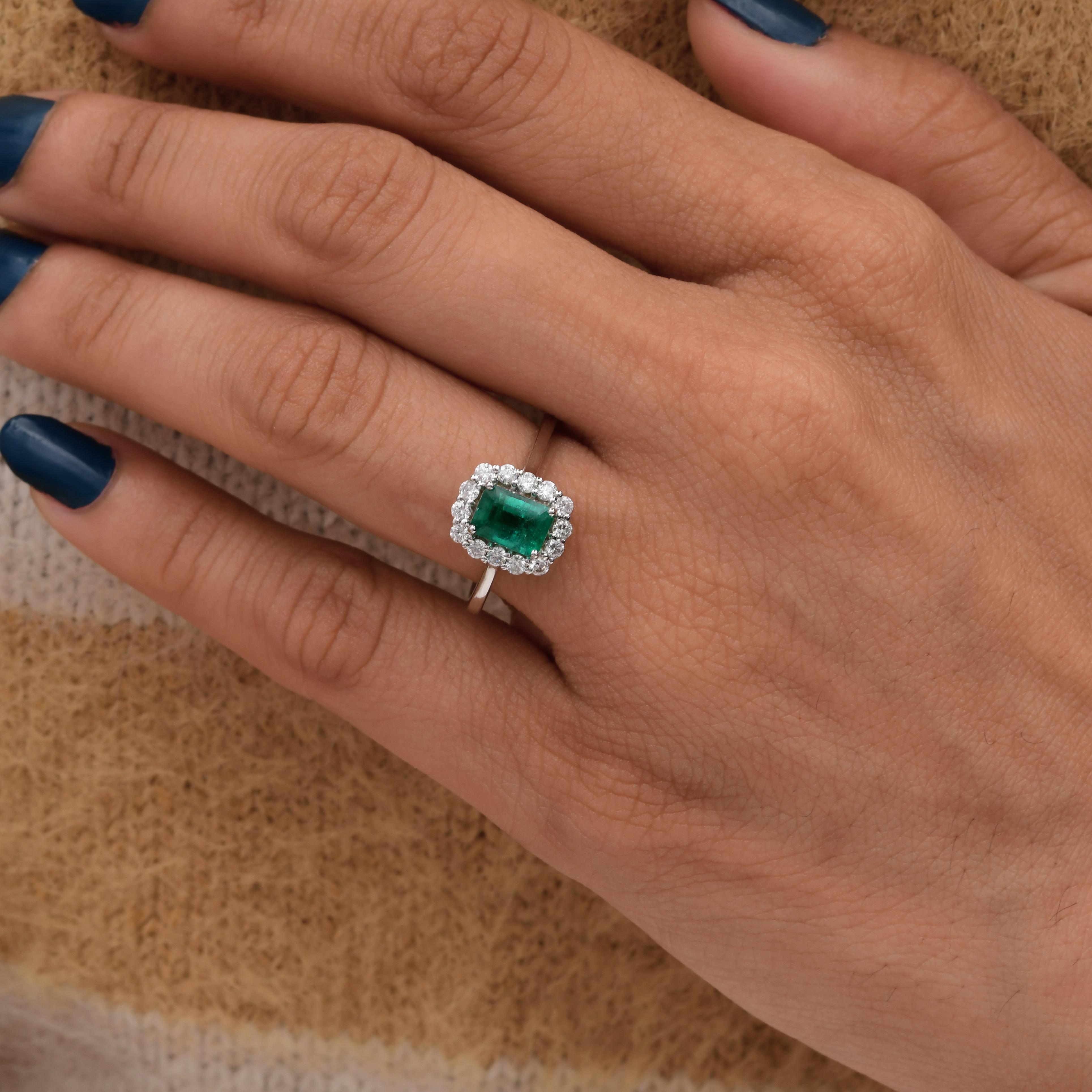 For Sale:  1.06 Ct Emerald Halo Diamond Engagement Ring 18k White Gold Gift for Her 2
