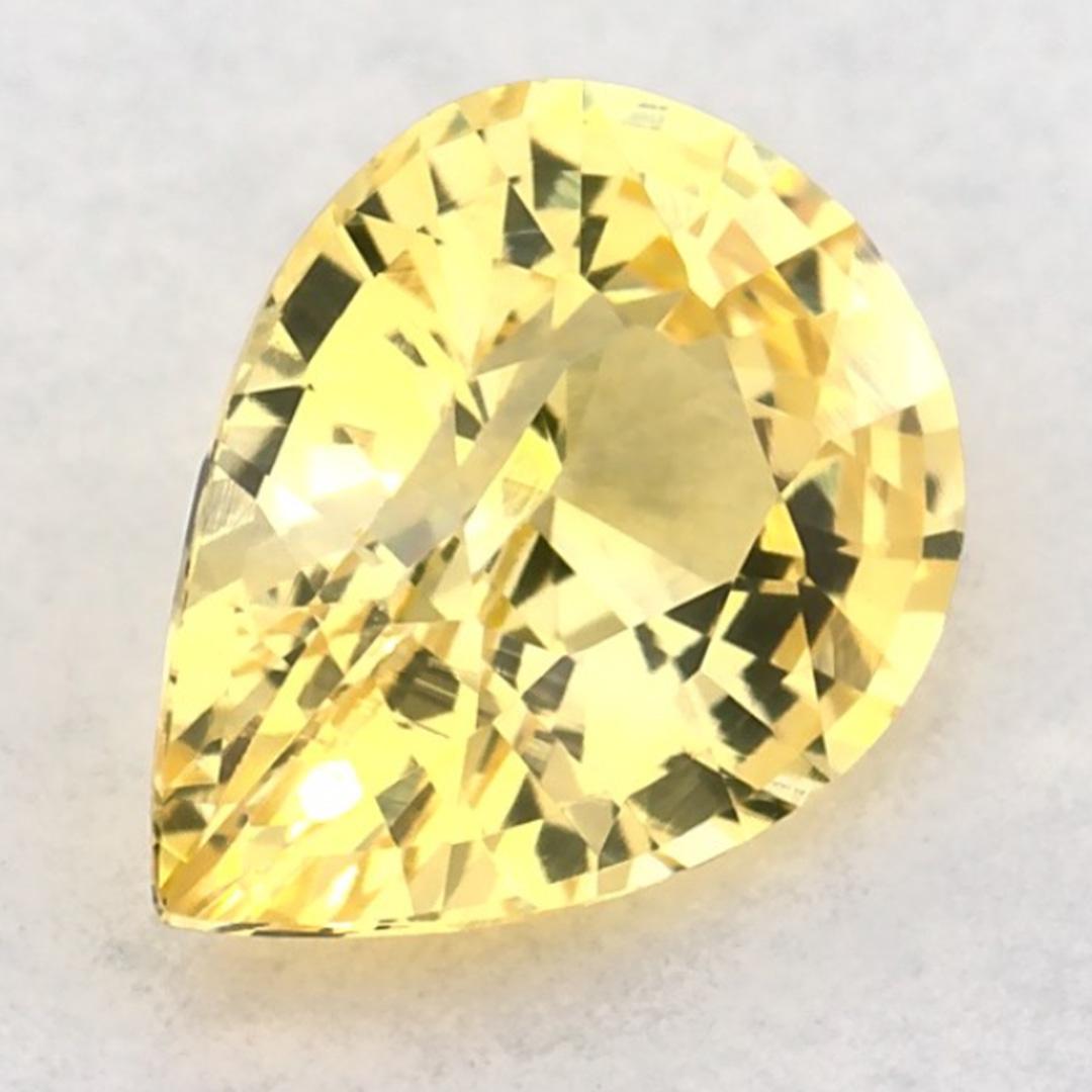 Taglio a goccia 1.06 carati di zaffiro giallo a forma di pera sciolto in vendita