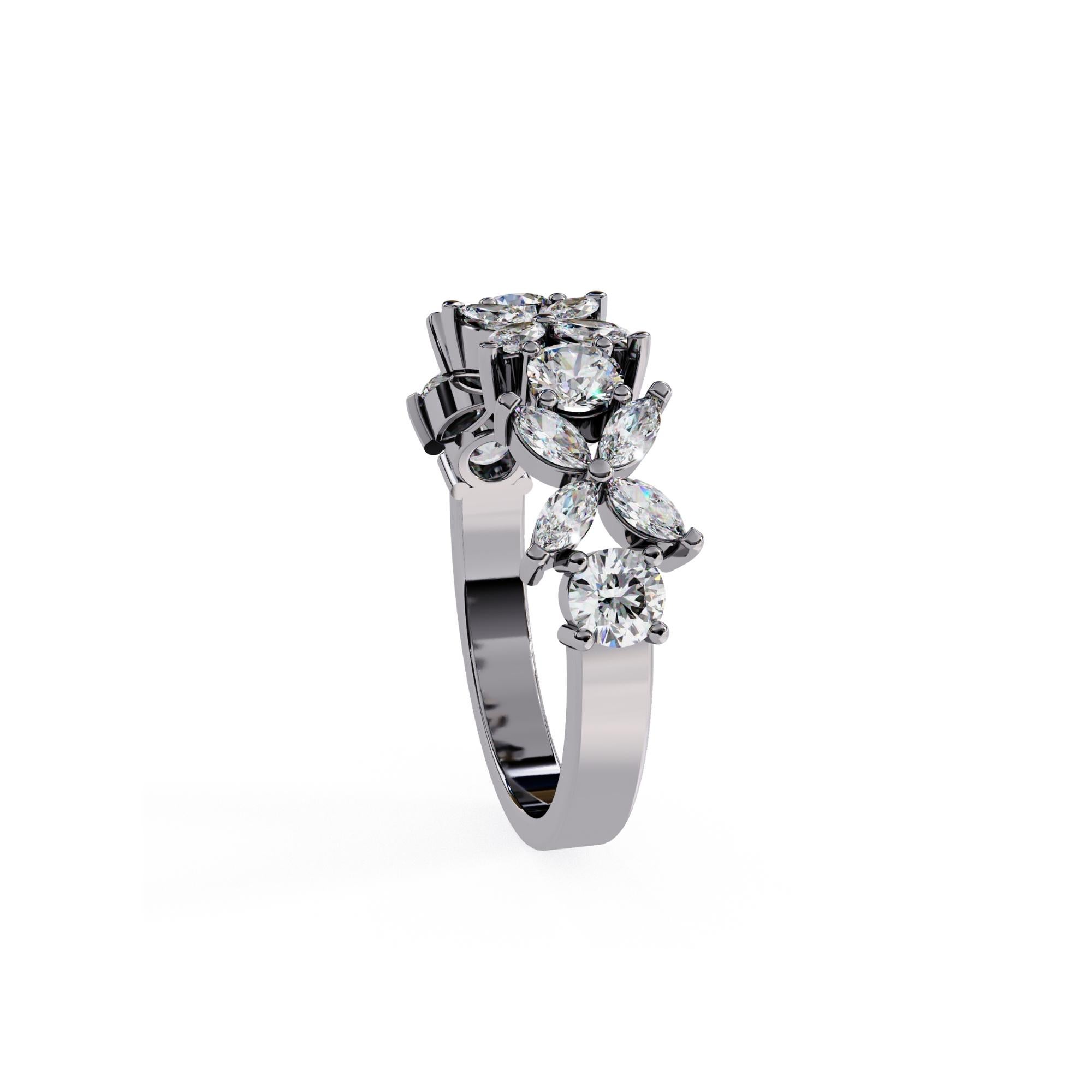 1.06 Ctw, Marquise and Round Diamond Ring, Diamond Band, 14K Solid Gold en vente 8