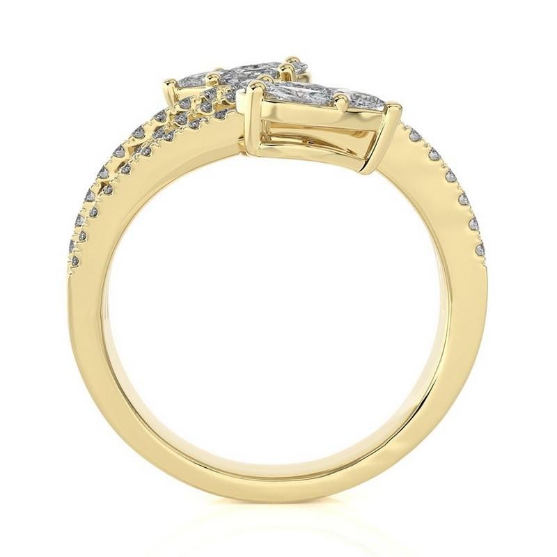 Moderne 1 CTW Round Diamond or jaune 18k Dual leaf Classic Collection bypass ring en vente