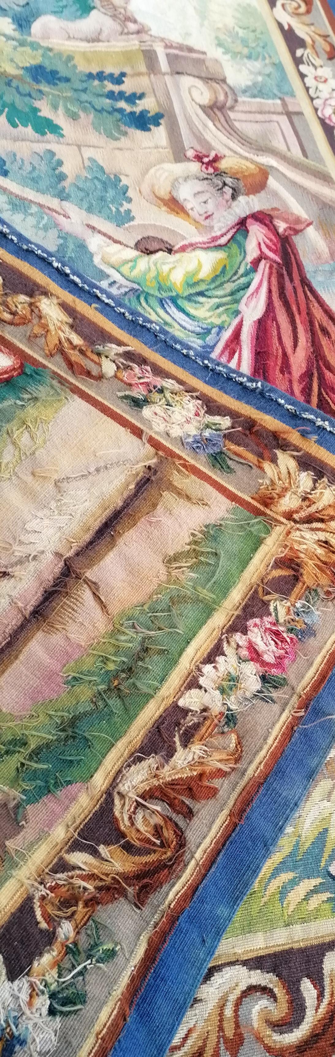Hand-Woven  19th Century Aubusson Tapestry - N° 1060 For Sale