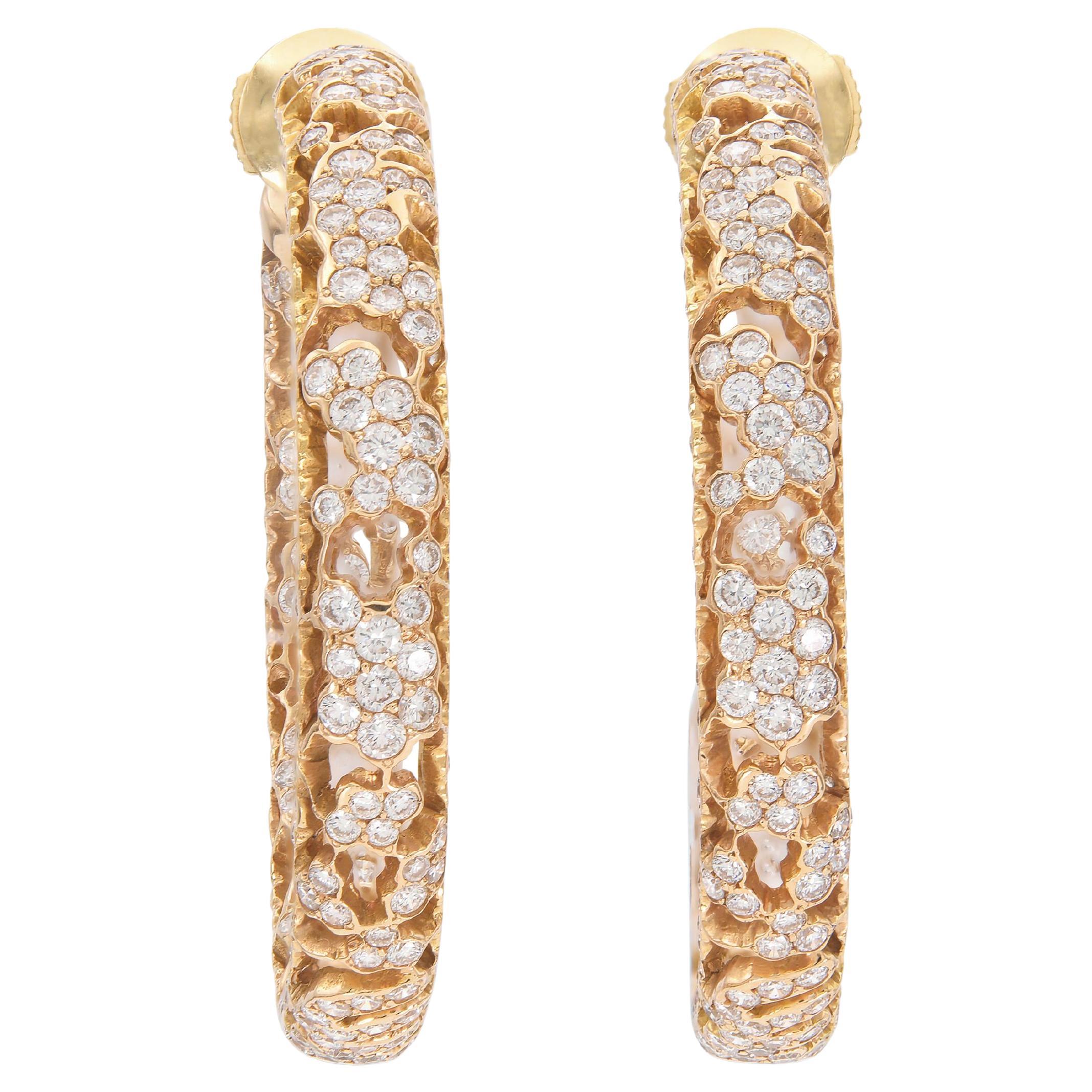Pendientes de aro de diamantes de 10,60 quilates