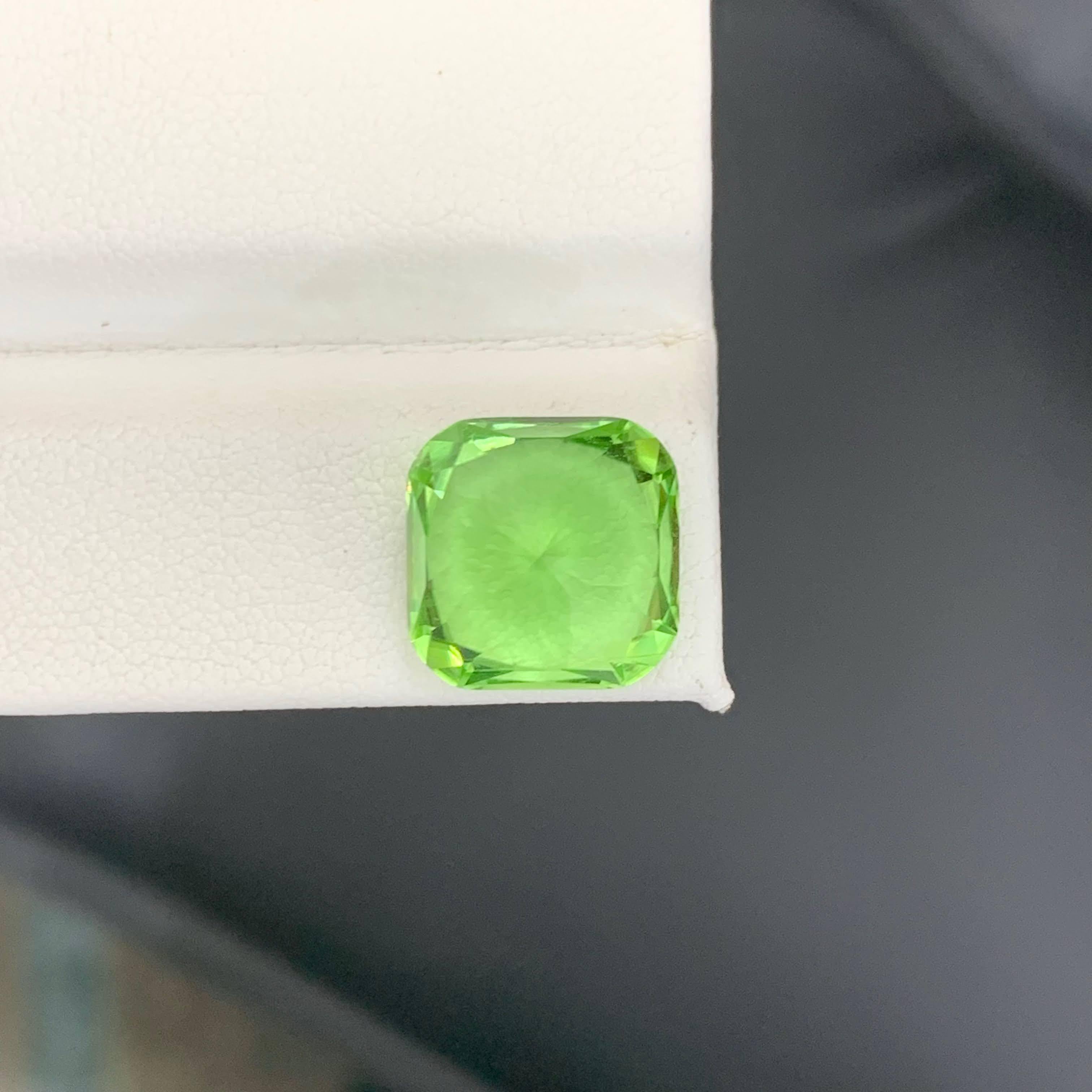 10,60 Carati Nature Sciolto Rutilo Inclusione Peridoto Verde Gemma Pakistana in vendita 2