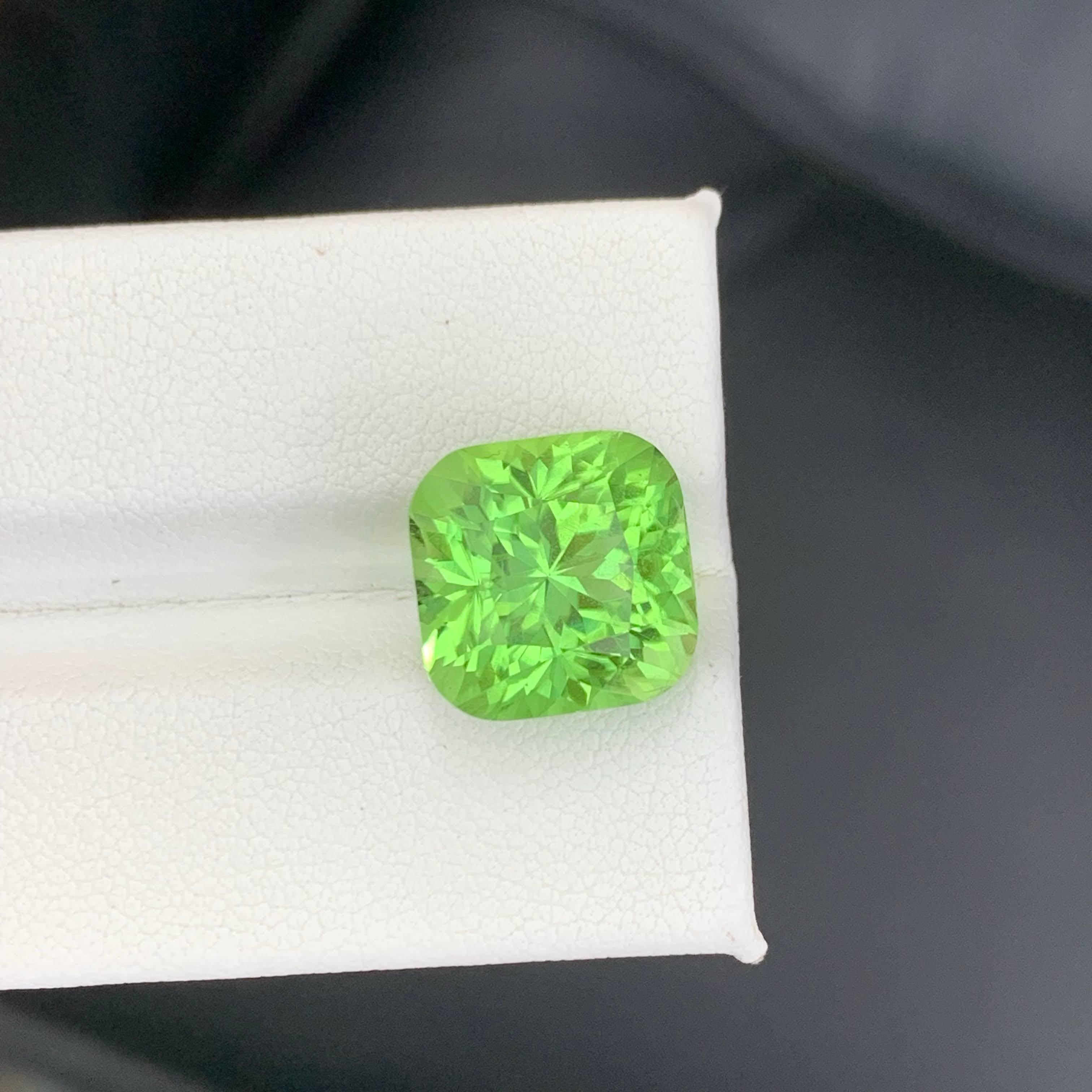 10,60 Carati Nature Sciolto Rutilo Inclusione Peridoto Verde Gemma Pakistana in vendita 3