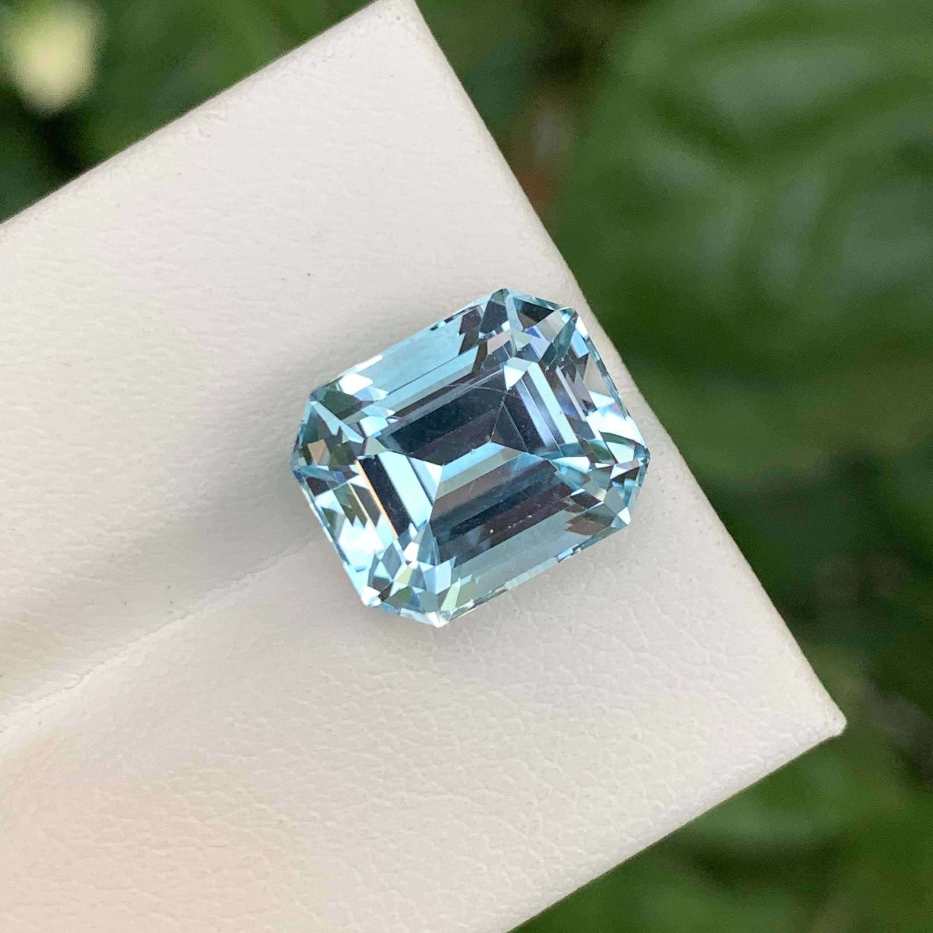 10,60 Carati Nature sciolti Topazio Blu Svizzero Pietra Gemma Africana Taglio Smeraldo in vendita 3