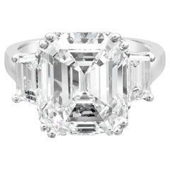 10.61 Carat Emerald Diamond Ring 18K Gold Grand Palais Radiance