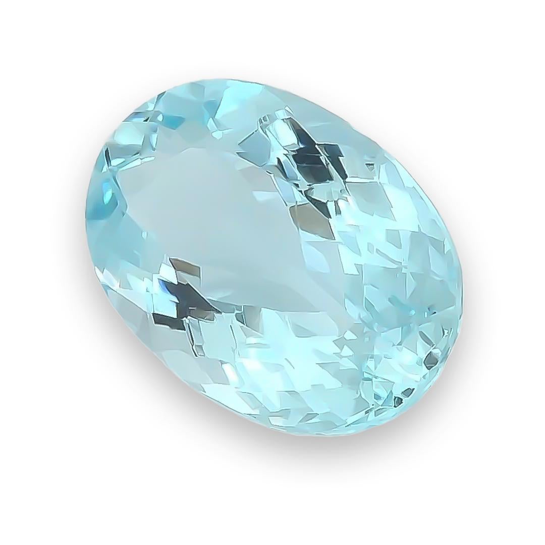 Mixed Cut Natural Blue Aquamarine Gemstone 10.61 carats / JupiterGem For Sale
