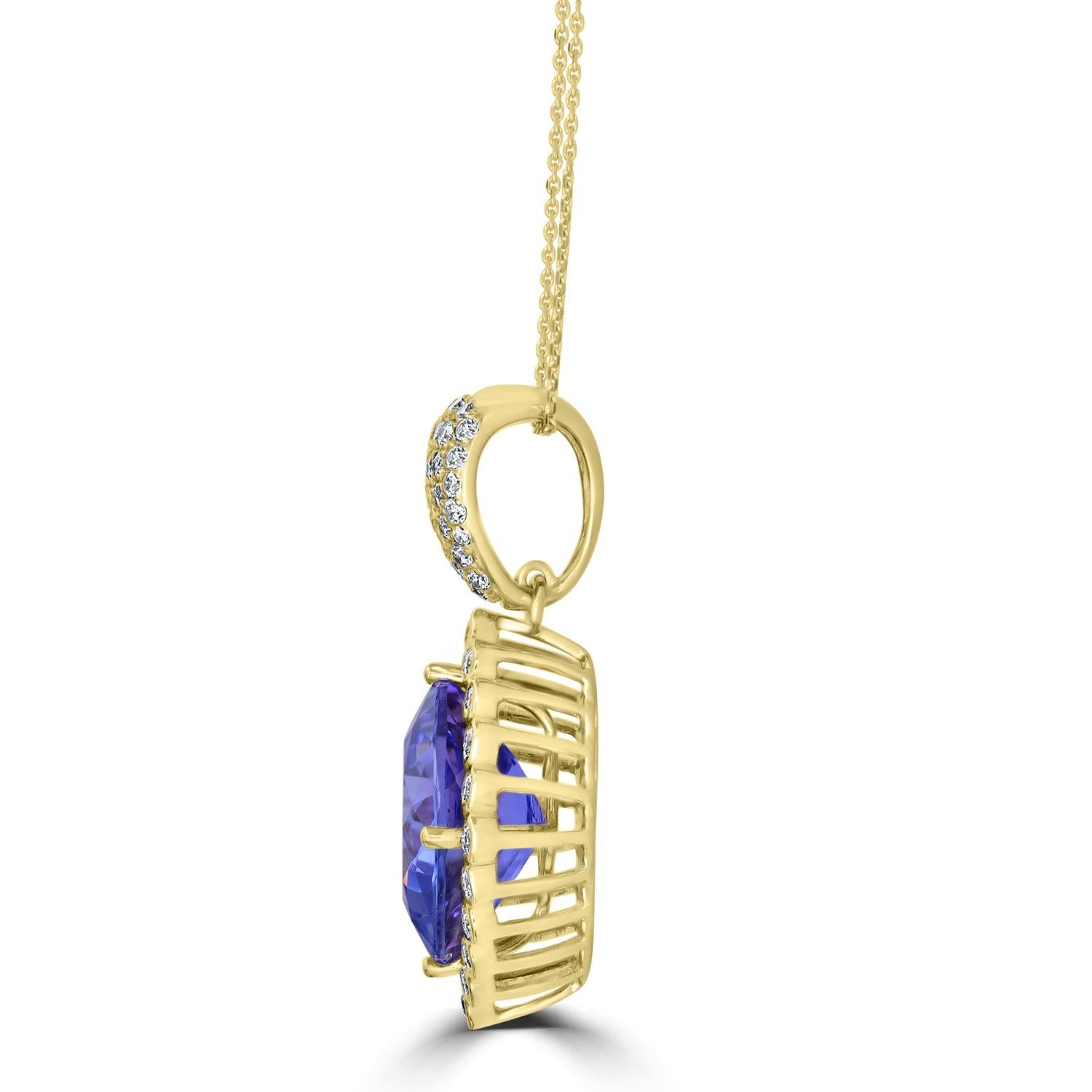 10.61ct Tanzanite Pendant with 0.83tct Diamonds Set in 18K Yellow Gold In New Condition For Sale In New York, NY
